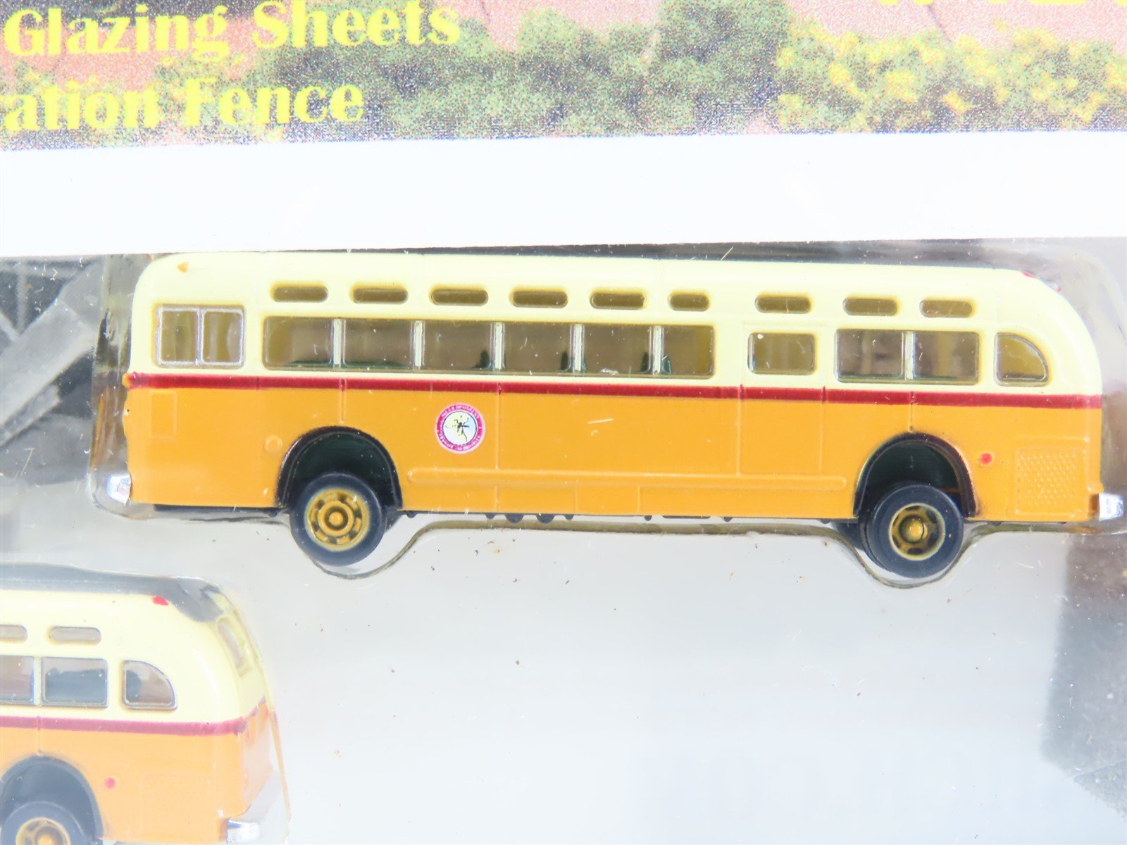 N Scale Architect Trackside Kit #10048 Bus Stop w/ 2 Buses