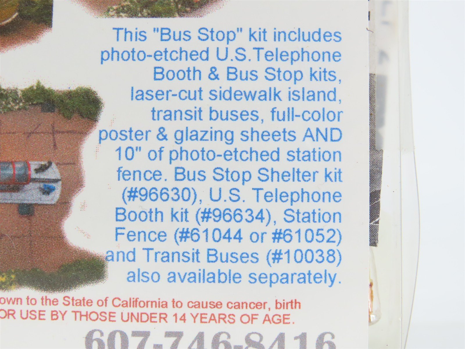 N Scale Architect Trackside Kit #10048 Bus Stop w/ 2 Buses