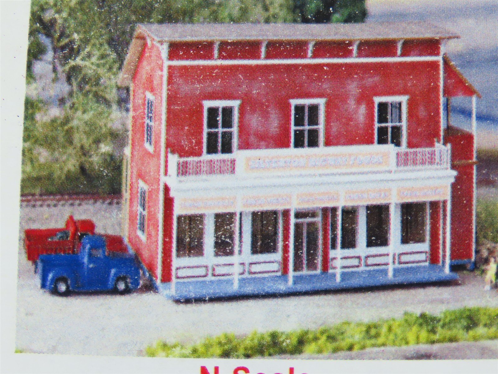 N 1/160 Scale Northeastern Models Old Fashioned General Store Building Kit