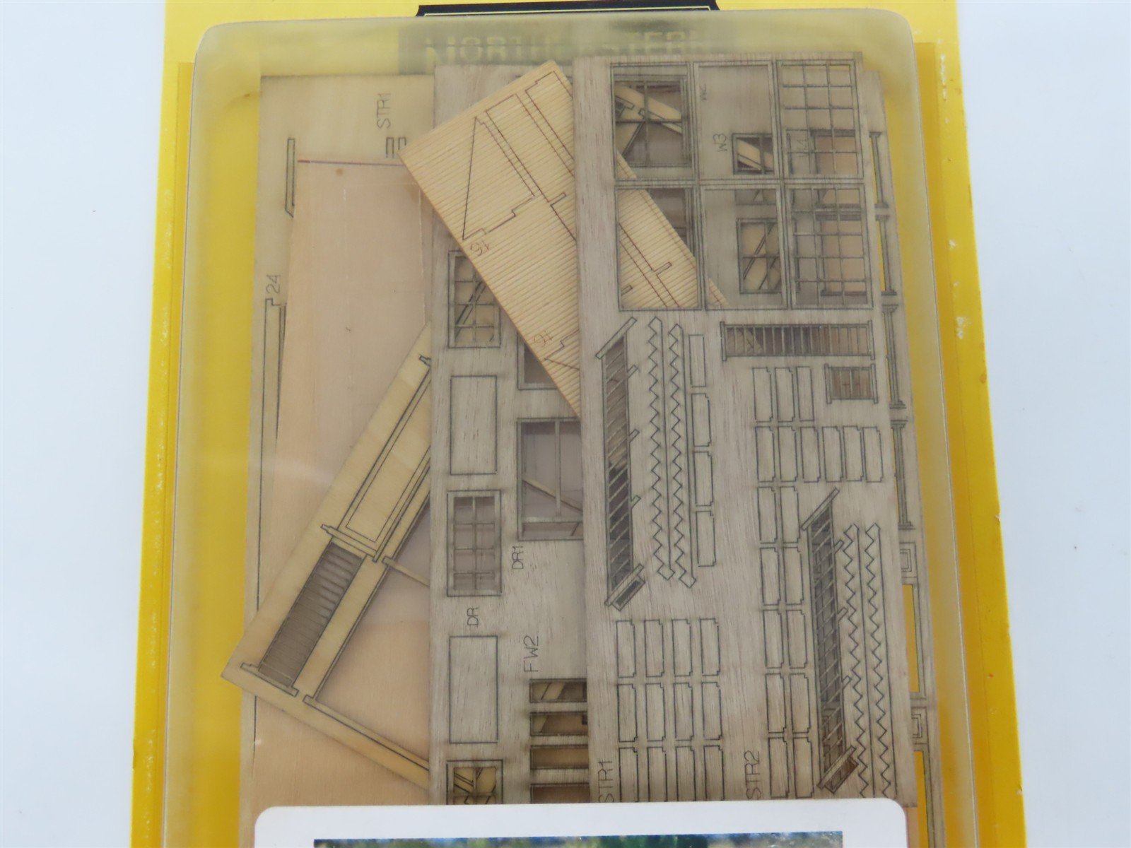 N 1/160 Scale Northeastern Models Old Fashioned General Store Building Kit