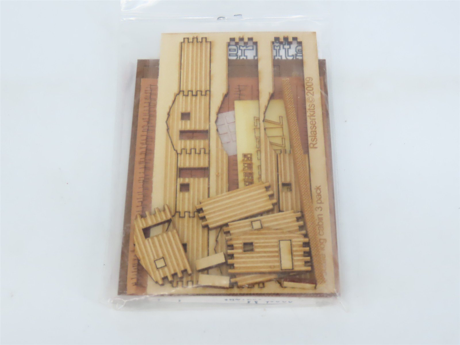 N 1/160 Scale Rslaserkits 3016-3 Small Log Cabin Building Kit 3-Pack