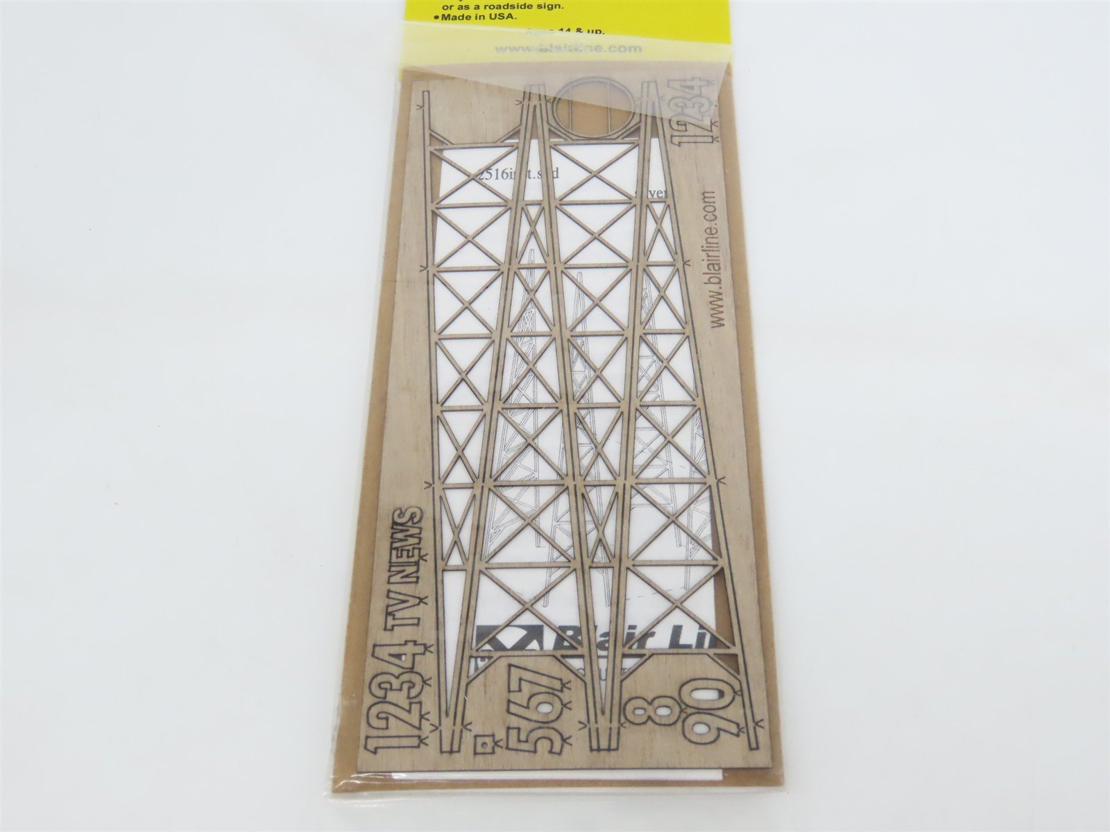 LOT of 2 N Z/N/HO Scale Blair Line 1516 Laser-Cut Television Transmitter Antenna