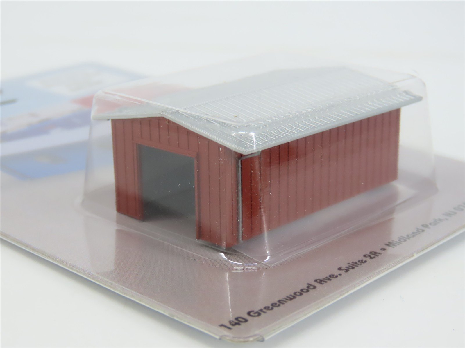 N 1/160 Scale Deluxe 386 Brown Armco Corrugated Steel Drive-Thru Shed