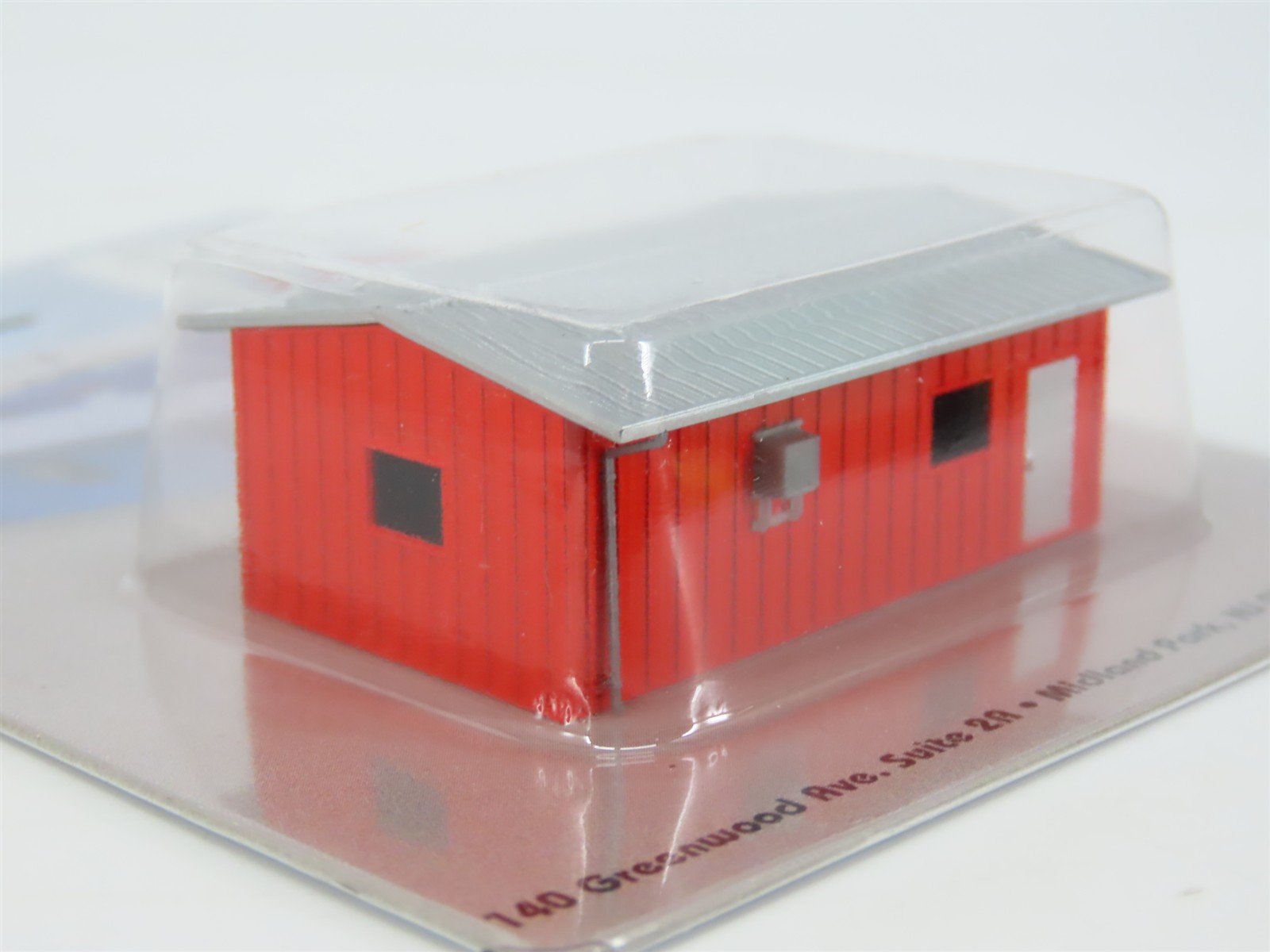 N 1/160 Scale Deluxe 337 Red Armco Corrugated Steel Guardhouse