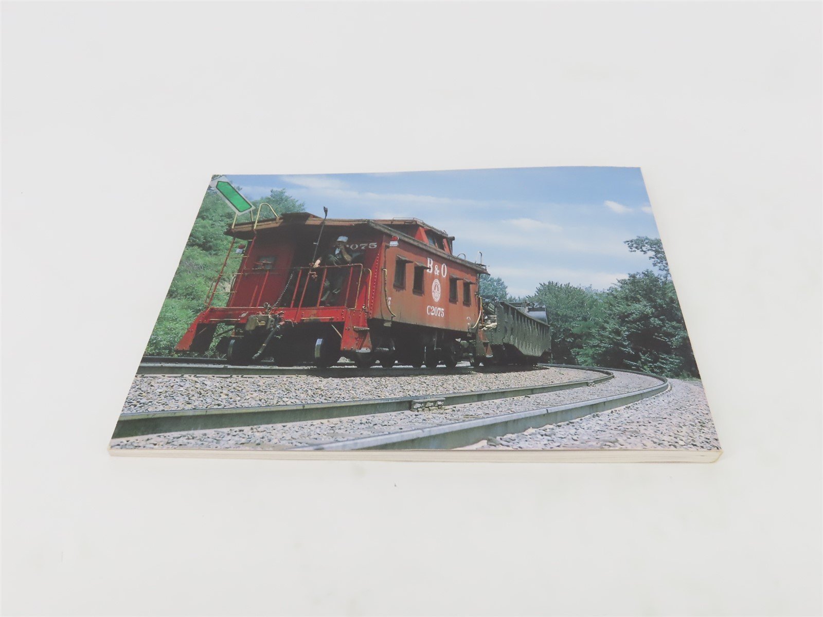 Cabins, Crummies & Hacks Vol. 1: North & East by John Henderson ©1991 SC Book