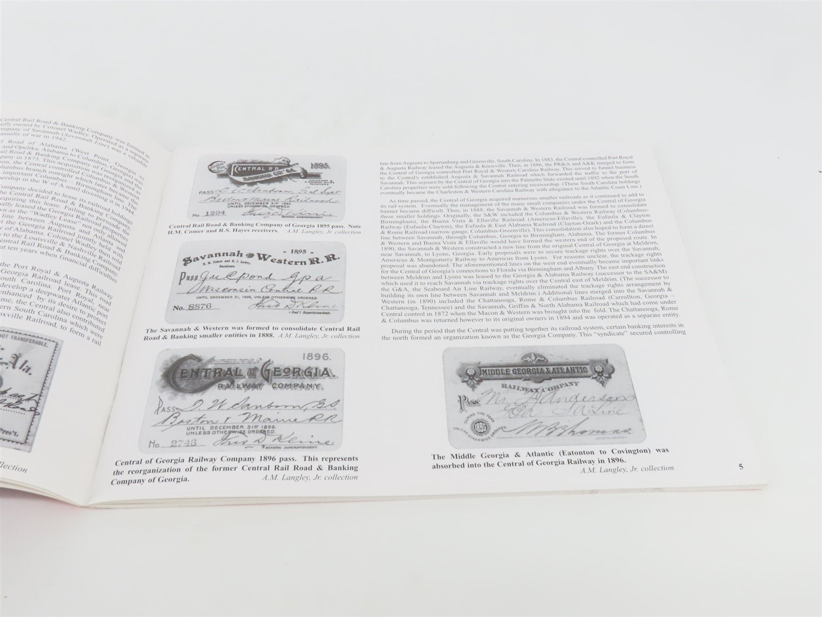 Central of Georgia Railway Steam Locomotives & Trains by Langley & Goolsby ©2006