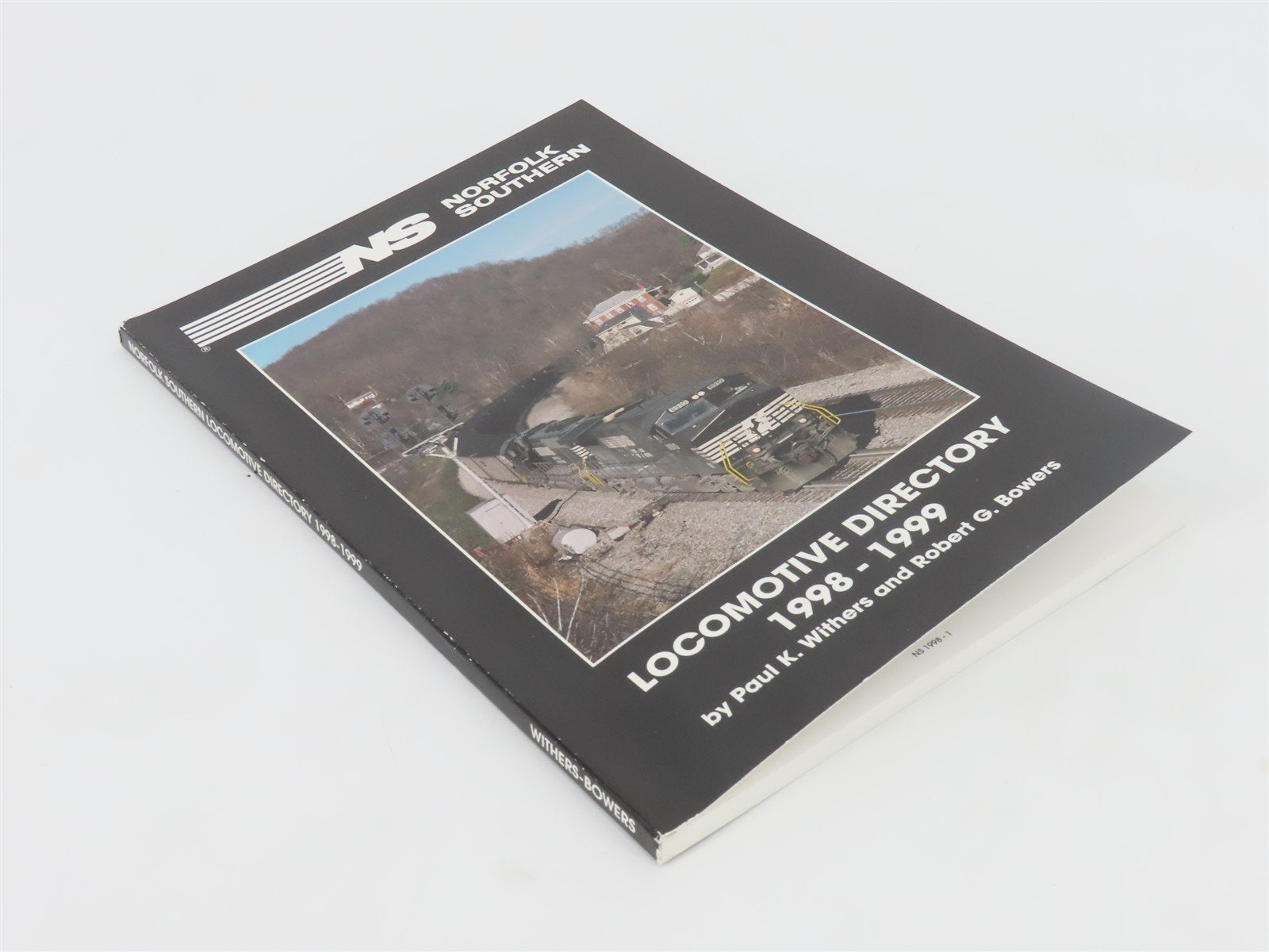 Norfolk Southern 1998-1999 Locomotive Directory by Withers & Bowers ©1998