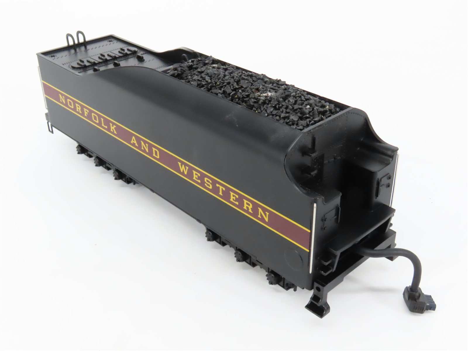 O Gauge 3-Rail MTH 20-3024-1 N&W Norfolk & Western J Class 4-8-4 Steam Loco #611