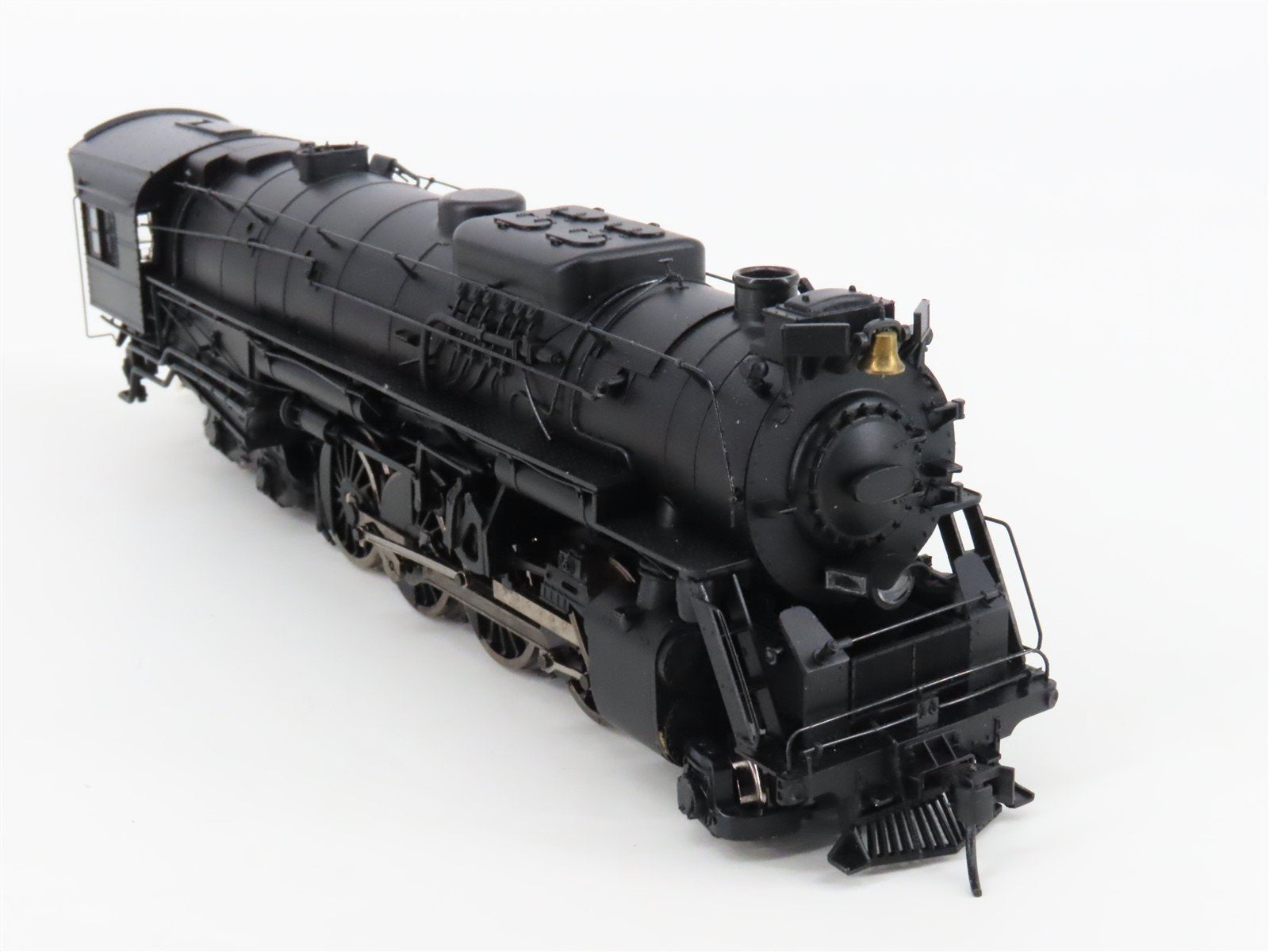 HO Scale Proto 2000 920-31682 Unlettered 2-8-4 Steam Locomotive