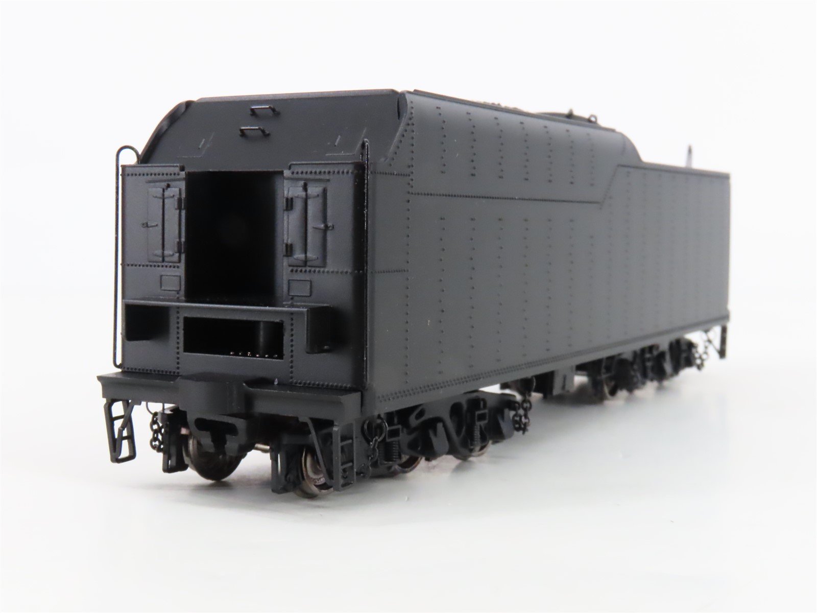 HO Scale Proto 2000 920-31682 Unlettered 2-8-4 Steam Locomotive