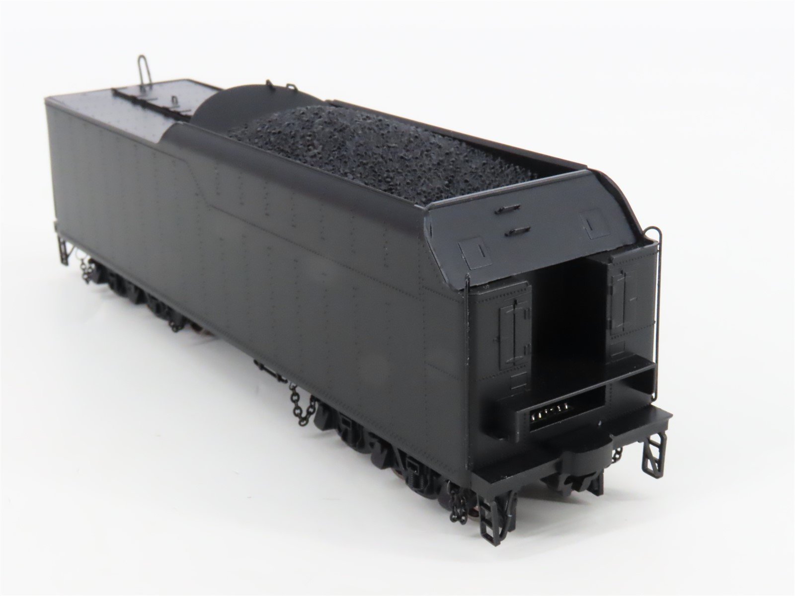 HO Scale Proto 2000 920-31682 Unlettered 2-8-4 Steam Locomotive