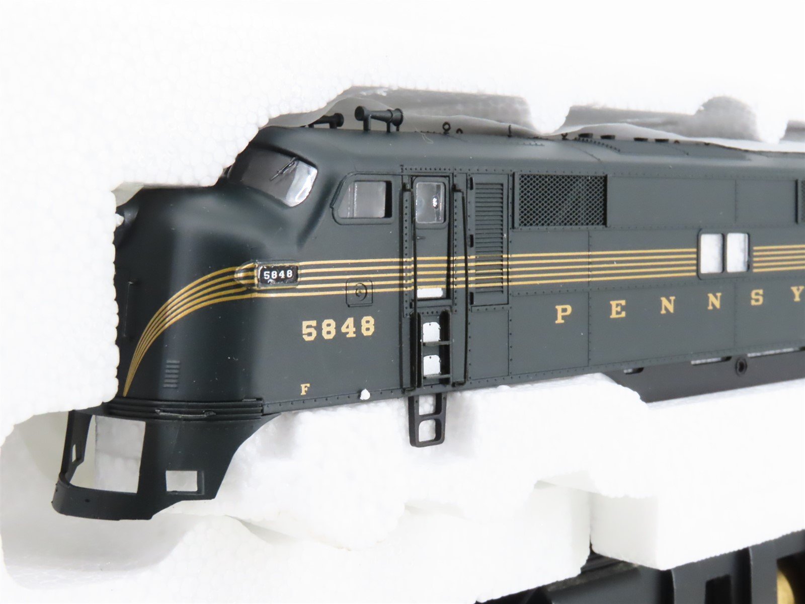 HO Scale Proto 2000 PRR Pennsylvania E7A Diesel Locomotive #5848
