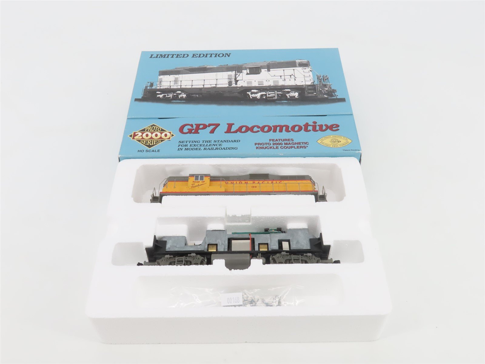 HO Proto 2000 23011 UP Union Pacific EMD GP7 Ph. II Diesel #100 - BAD GEARS