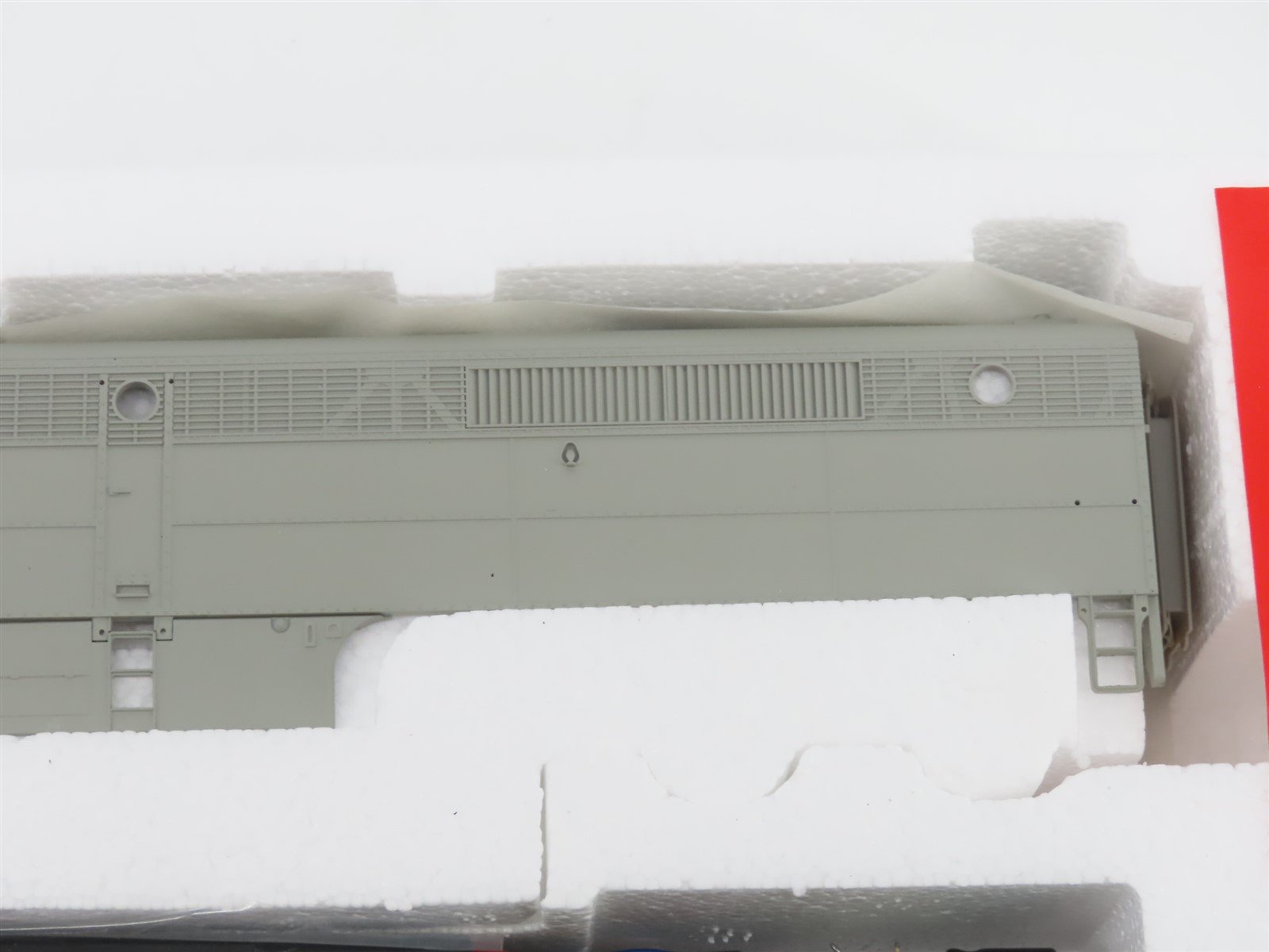 HO Scale Proto 2000 21631 Undecorated ALCO PA Diesel Locomotive - DCC Ready