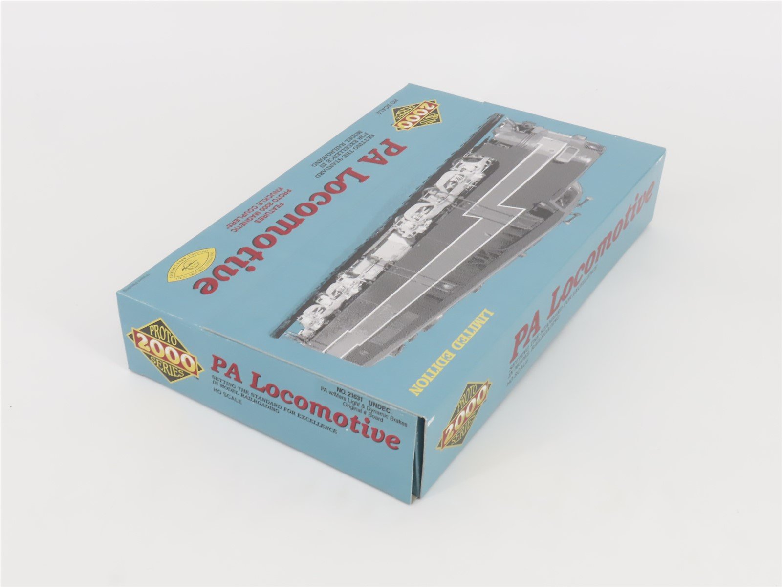HO Scale Proto 2000 21631 Undecorated ALCO PA Diesel Locomotive - DCC Ready