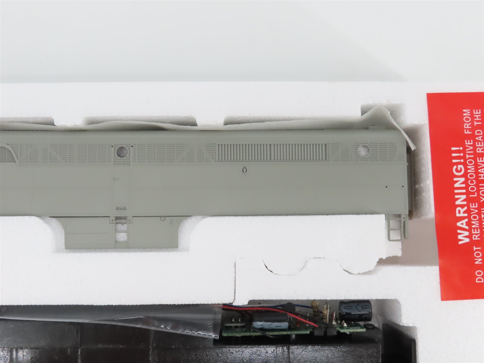 HO Scale Proto 2000 21609 Undecorated ALCO PA Diesel Locomotive - DCC Ready
