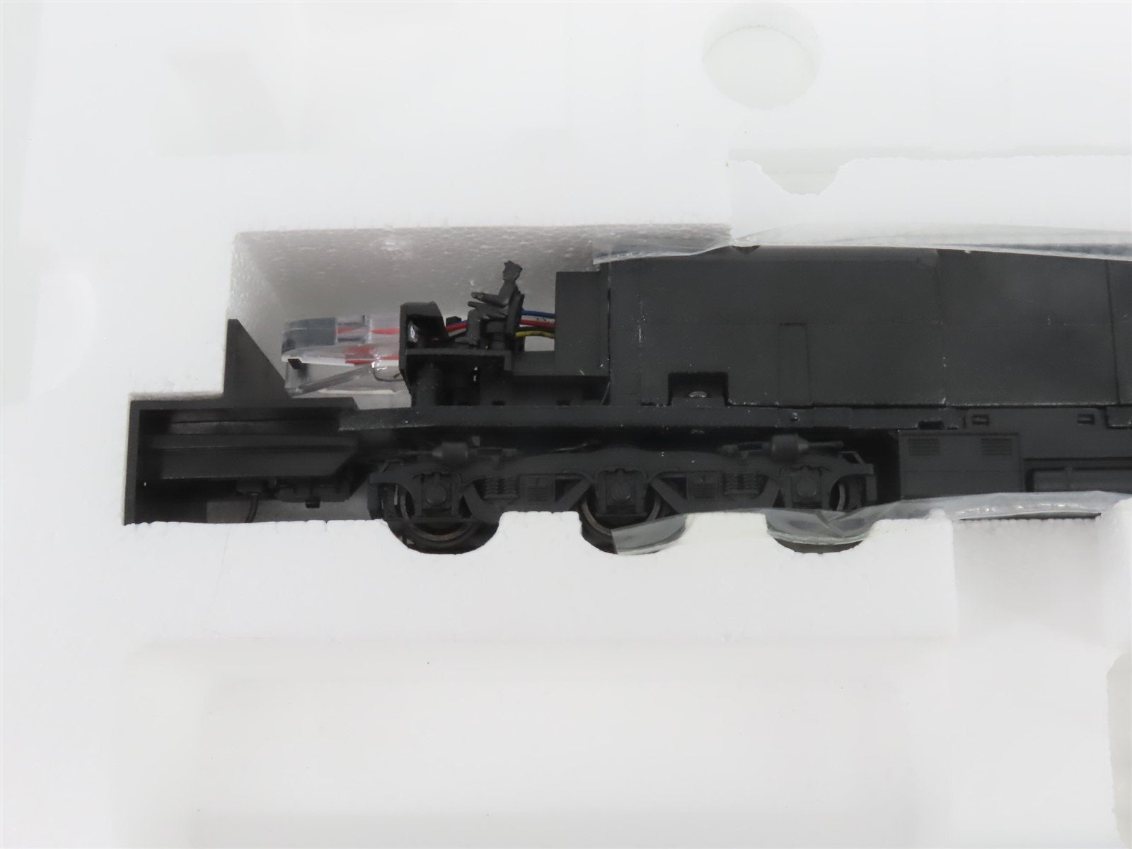 HO Scale Proto 2000 21631 Undecorated ALCO PA Diesel Locomotive - DCC Ready