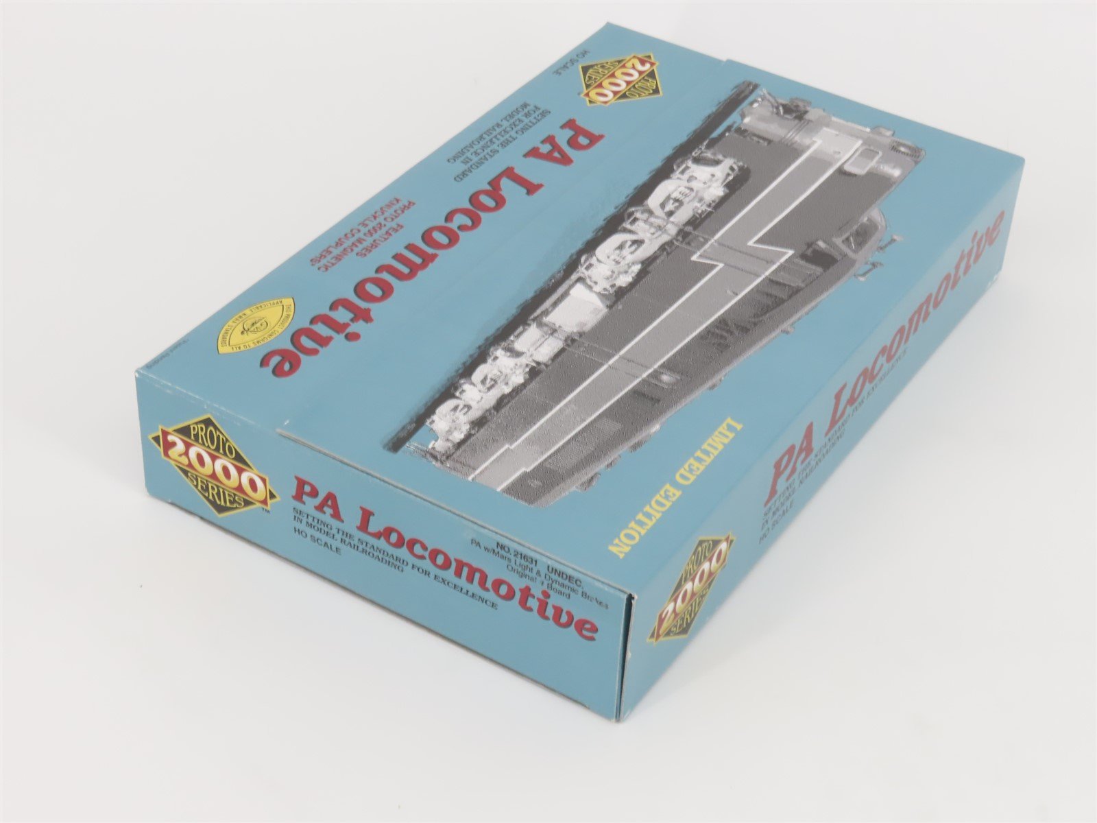 HO Scale Proto 2000 21631 Undecorated ALCO PA Diesel Locomotive - DCC Ready