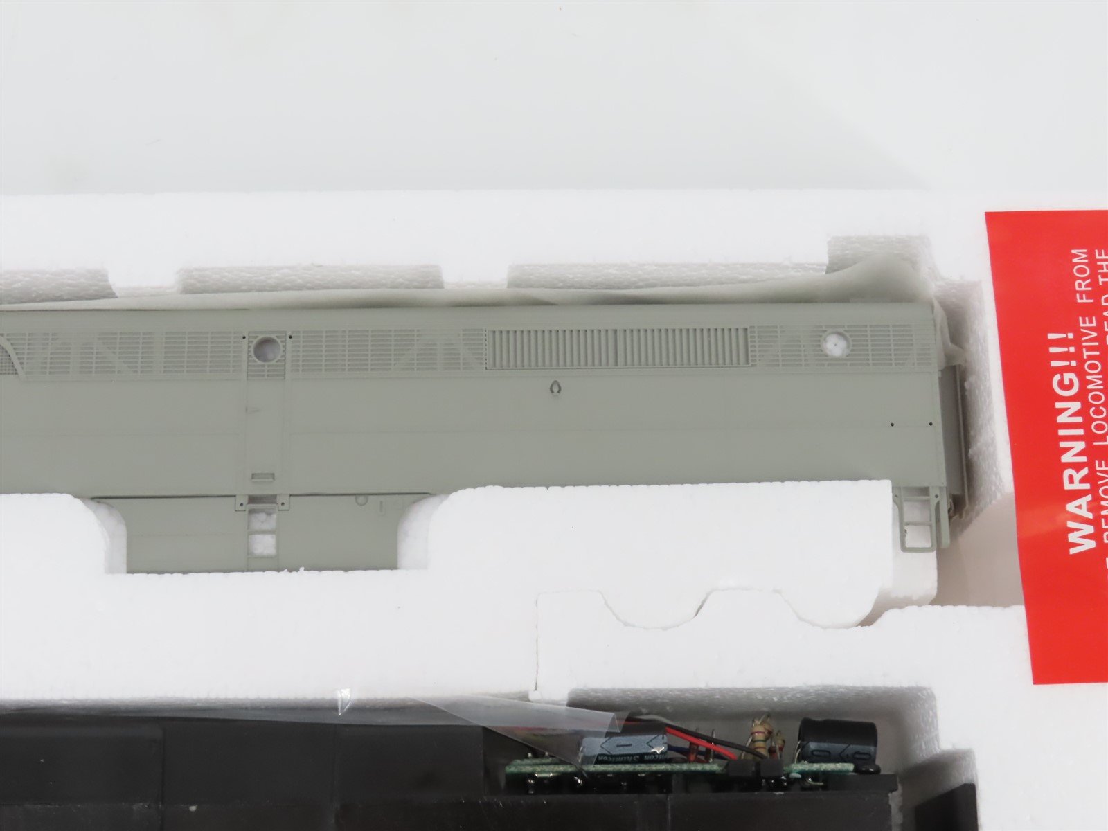 HO Scale Proto 2000 21609 Undecorated ALCO PA Diesel Locomotive - DCC Ready
