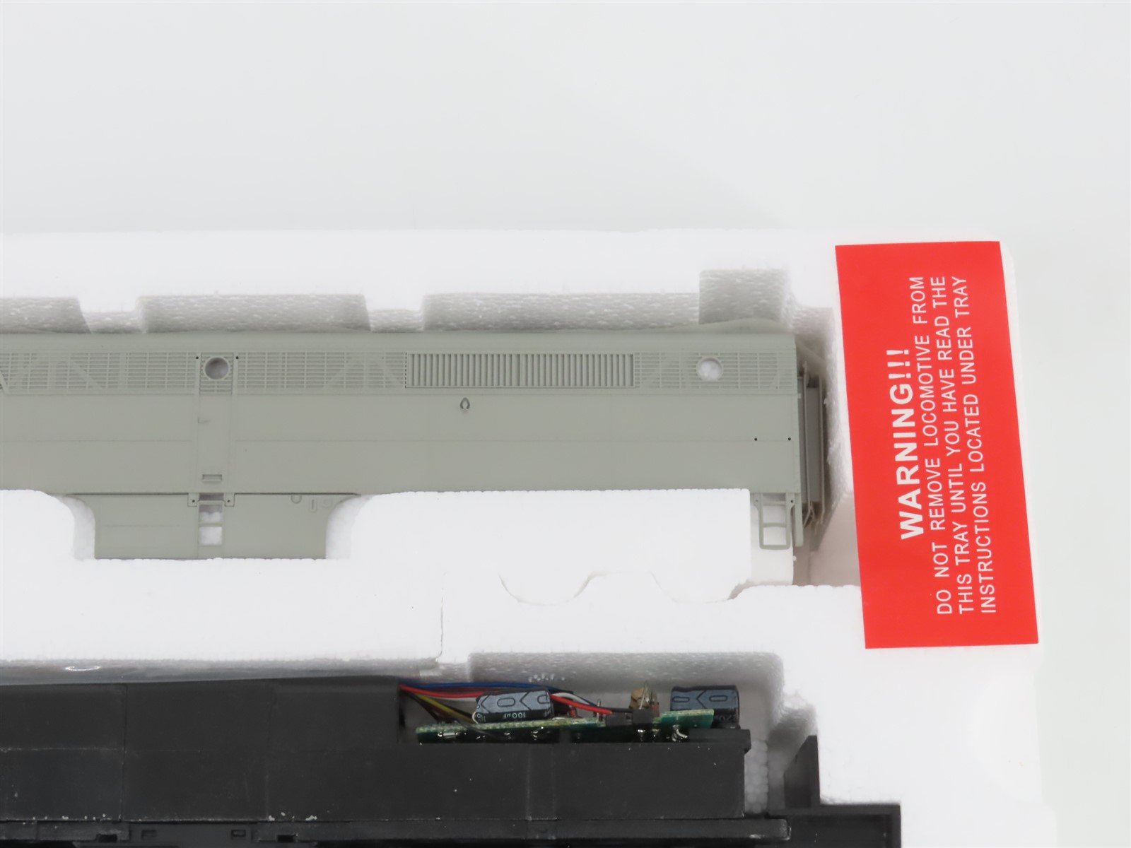 HO Scale Proto 2000 21609 Undecorated ALCO PA Diesel Locomotive - DCC Ready