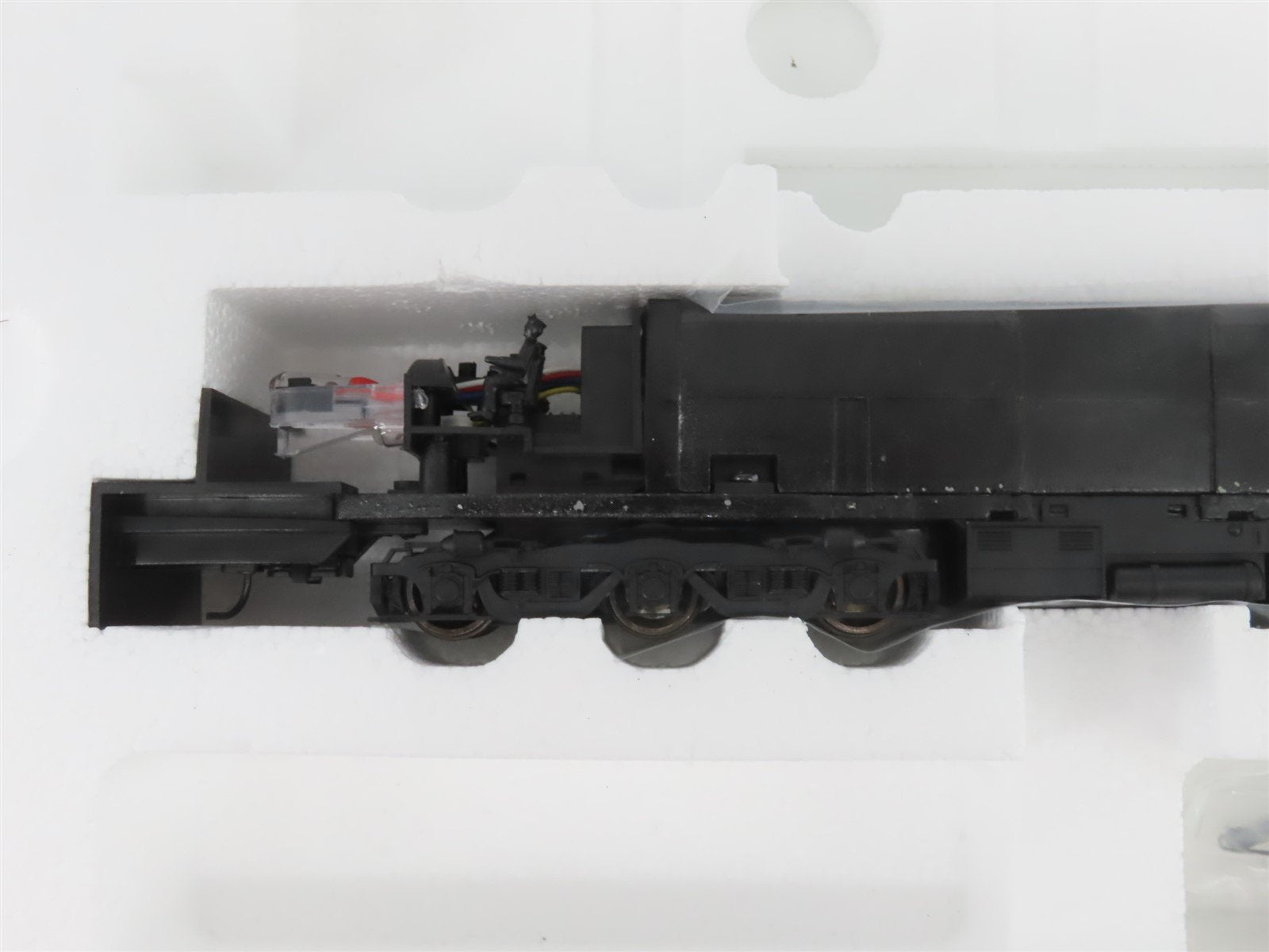 HO Scale Proto 2000 21609 Undecorated ALCO PA Diesel Locomotive - DCC Ready