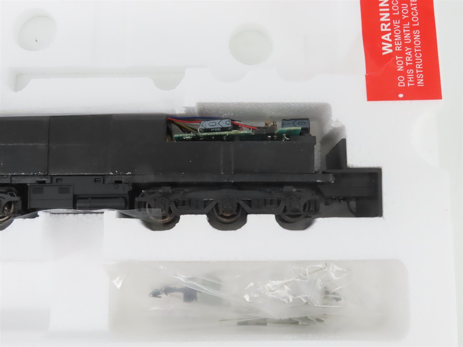 HO Scale Proto 2000 21609 Undecorated ALCO PA Diesel Locomotive - DCC Ready