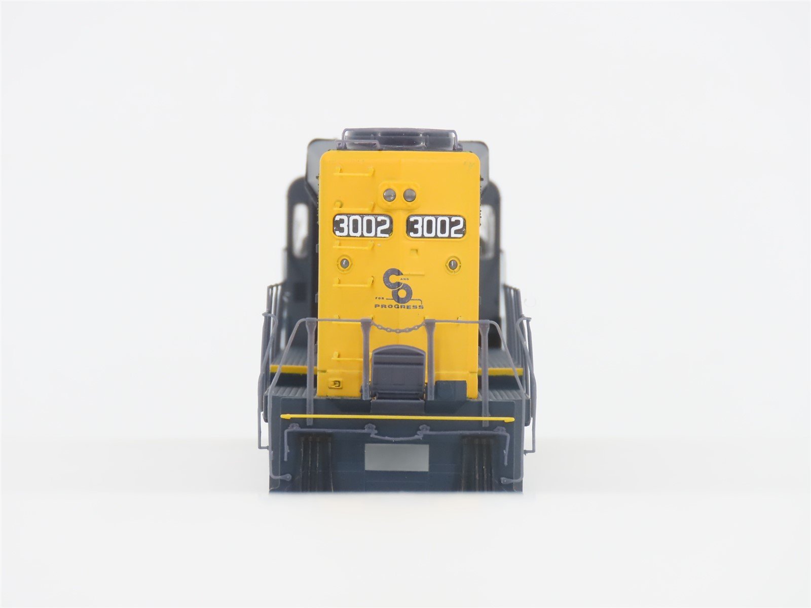 HO Proto 2000 23109 C&O Chesapeake & Ohio EMD GP30 Diesel #3002 - BAD GEARS