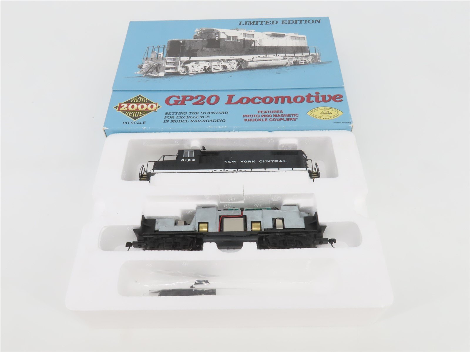 HO Scale Proto 2000 8066 NYC New York Central EMD GP20 Diesel #6109 - BAD GEARS