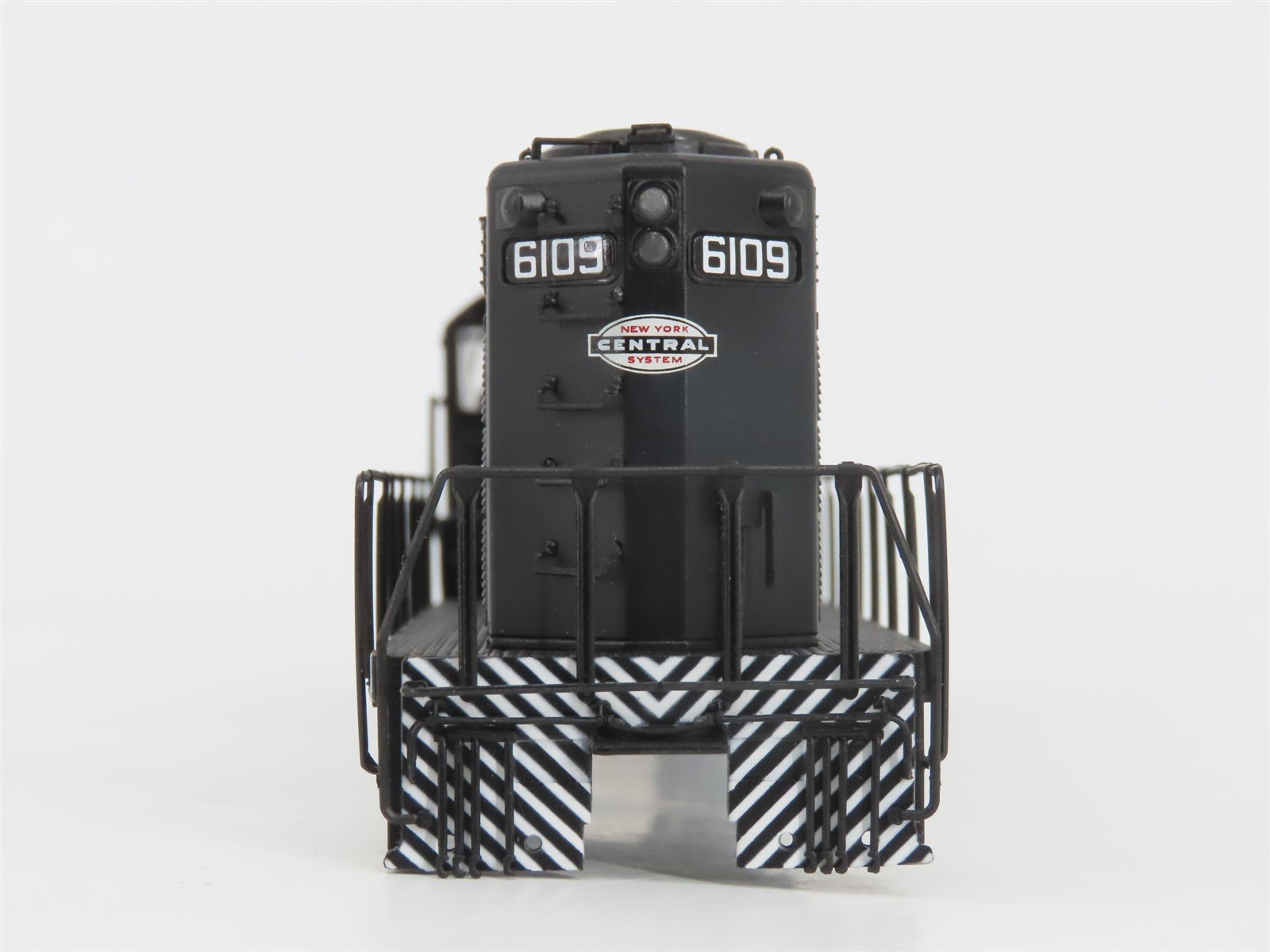 HO Scale Proto 2000 8066 NYC New York Central EMD GP20 Diesel #6109 - BAD GEARS