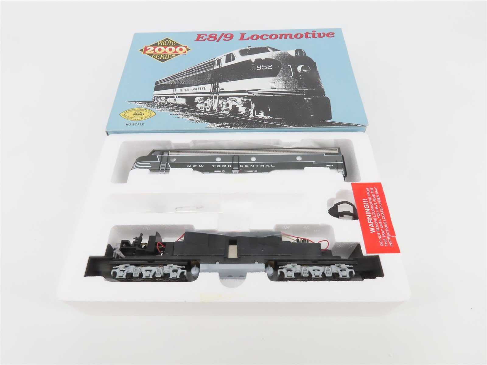 HO Scale Proto 2000 8194 NYC New York Central E8/9A Diesel Locomotive #4076