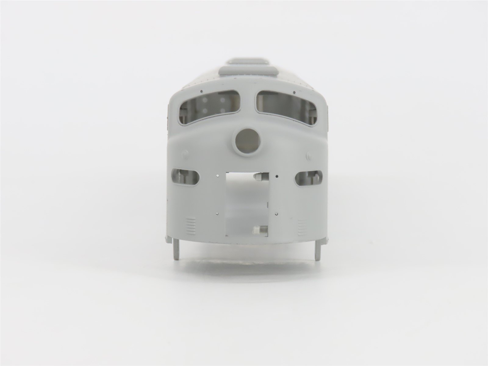 HO Scale Proto 2000 8129 Undecorated E8/9A Diesel Locomotive