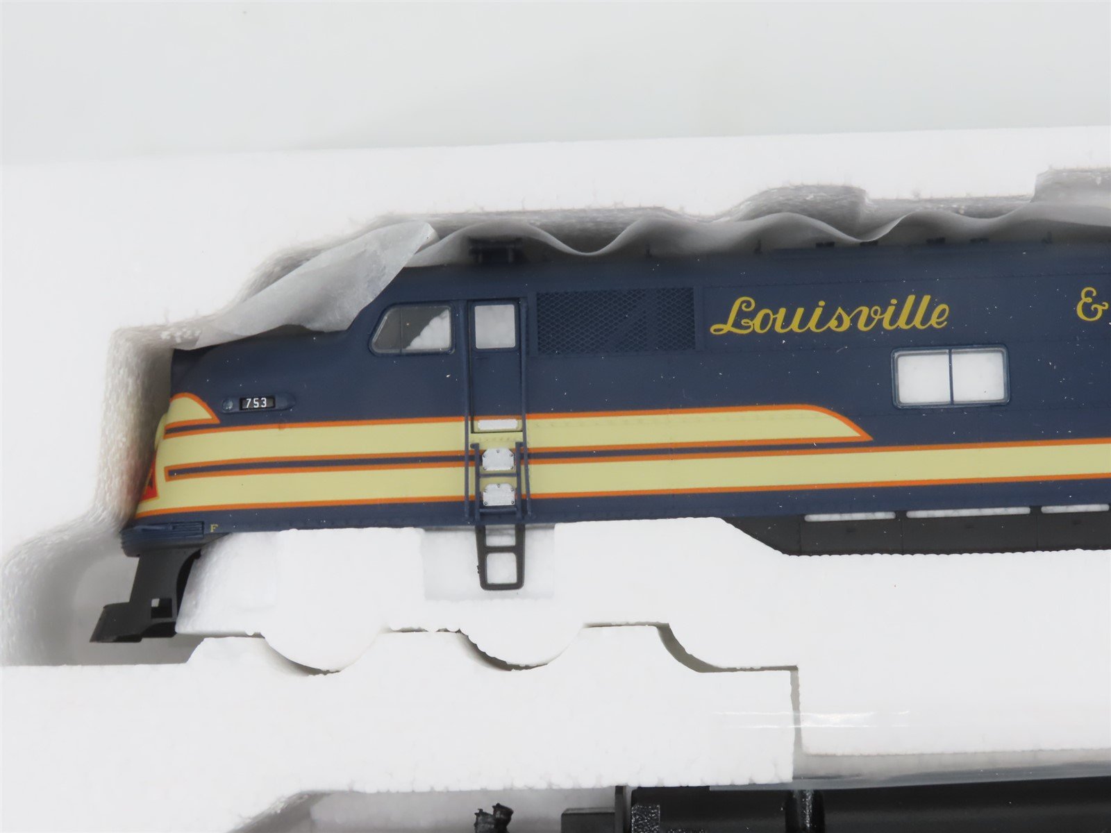 HO Scale Proto 2000 23229 L&N Louisville & Nashville E6A Diesel Locomotive #777
