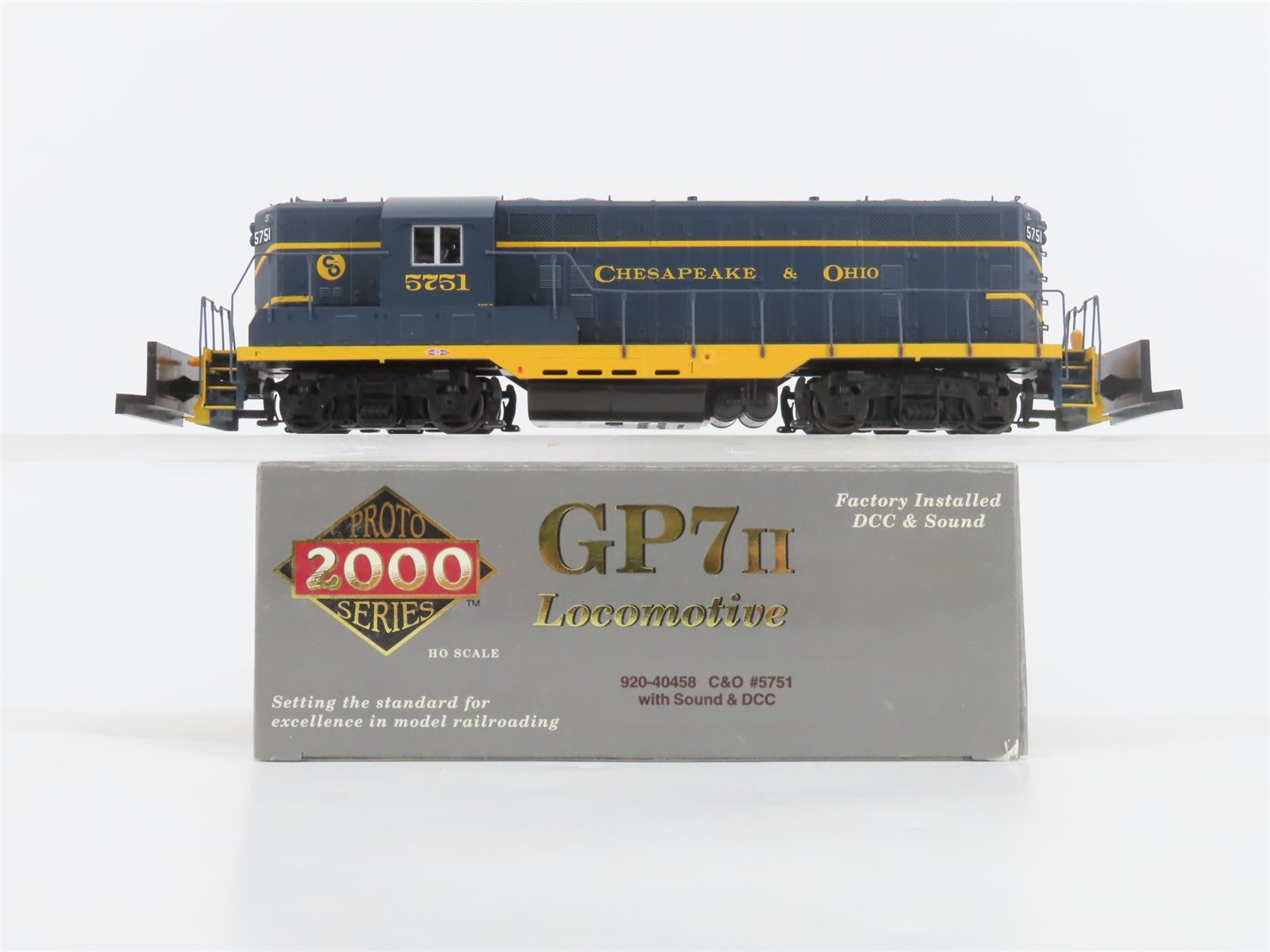 HO Scale Proto 2000 920-40458 C&O Railway GP7II Diesel Loco #5751 wDCC & Sound