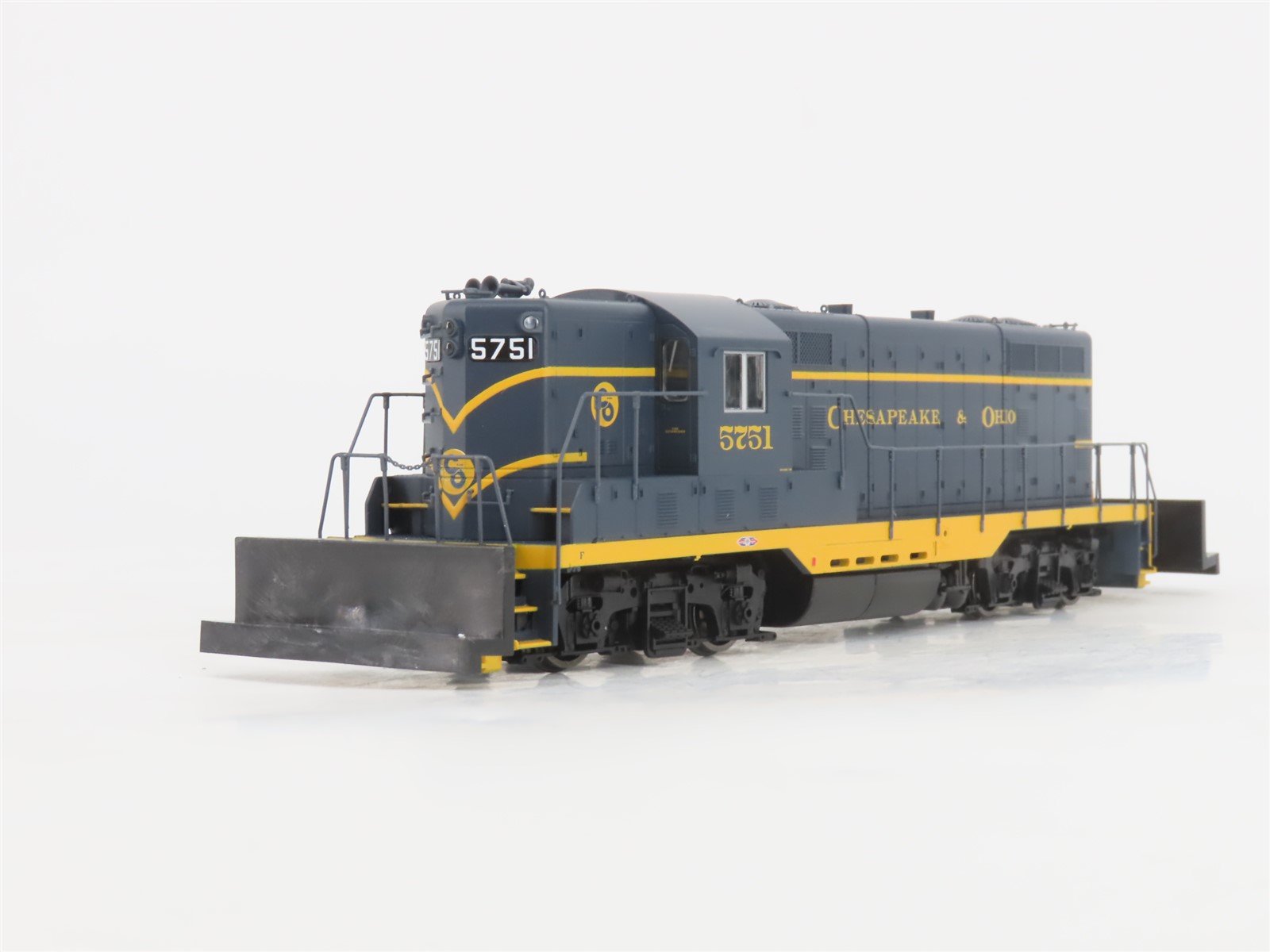 HO Scale Proto 2000 920-40458 C&O Railway GP7II Diesel Loco #5751 wDCC & Sound