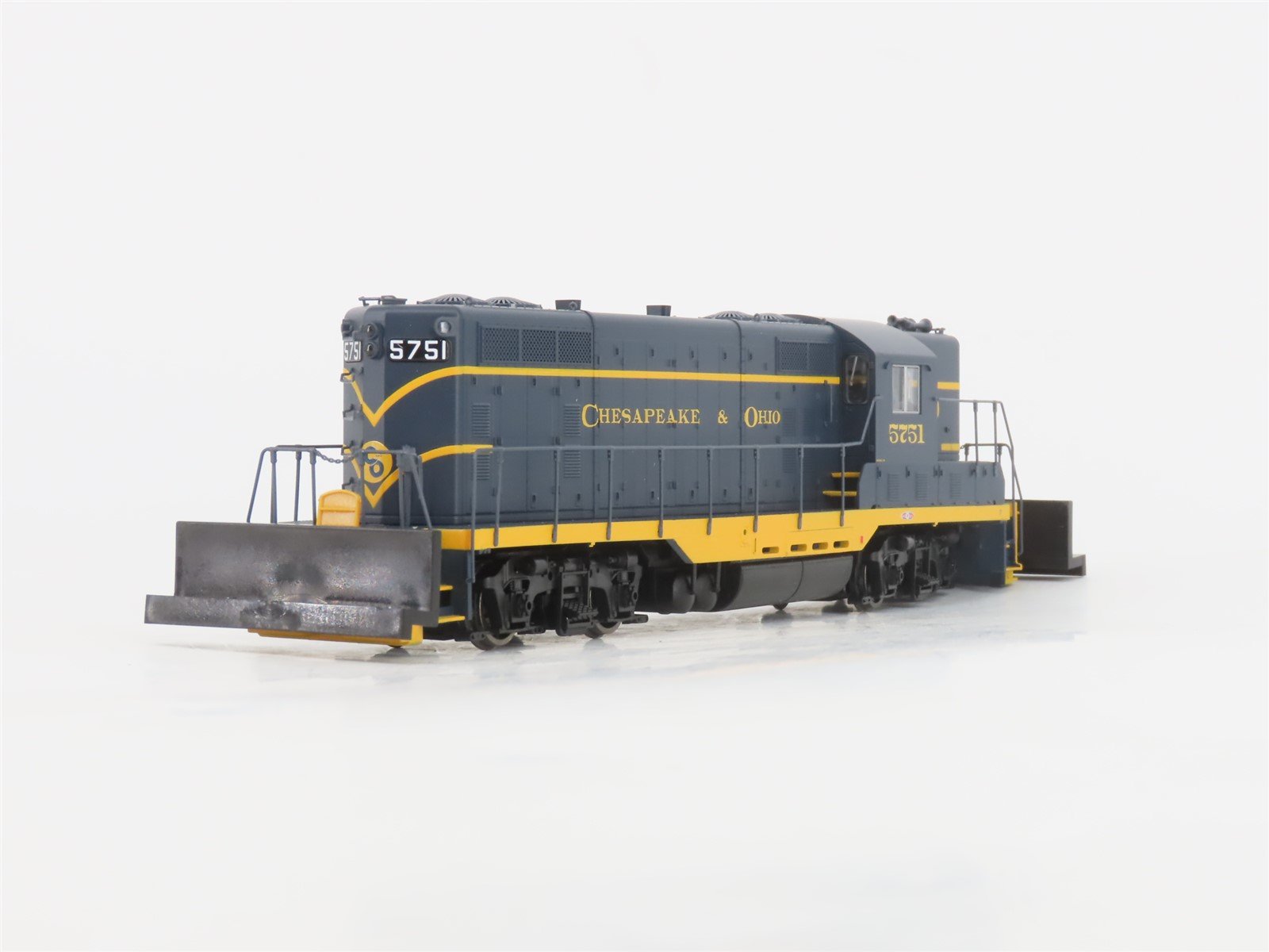 HO Scale Proto 2000 920-40458 C&O Railway GP7II Diesel Loco #5751 wDCC & Sound