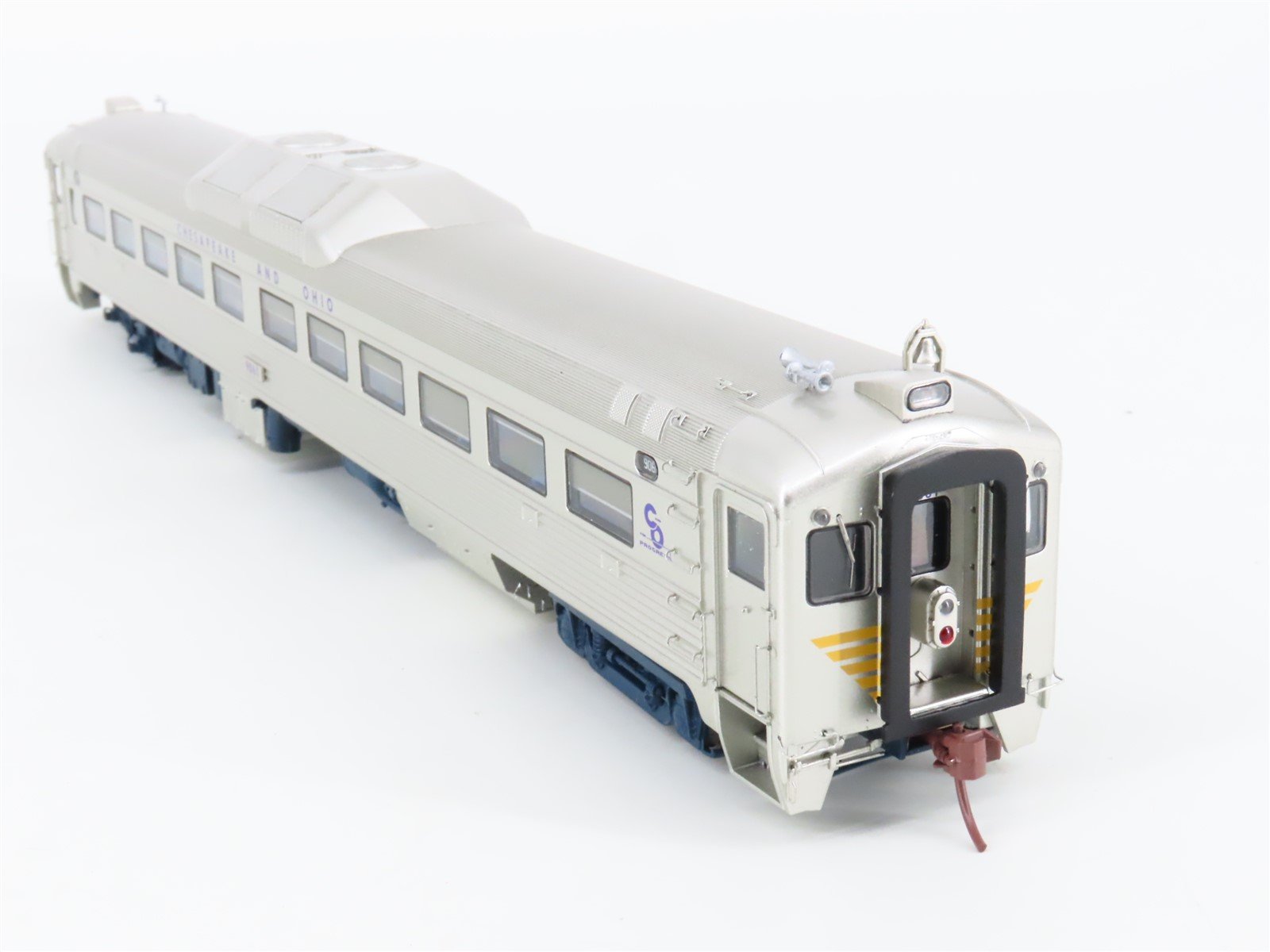 HO Scale Rapido 16622 C&O Railway Budd RDC-1 Diesel Railcar #9061 w/DCC & Sound