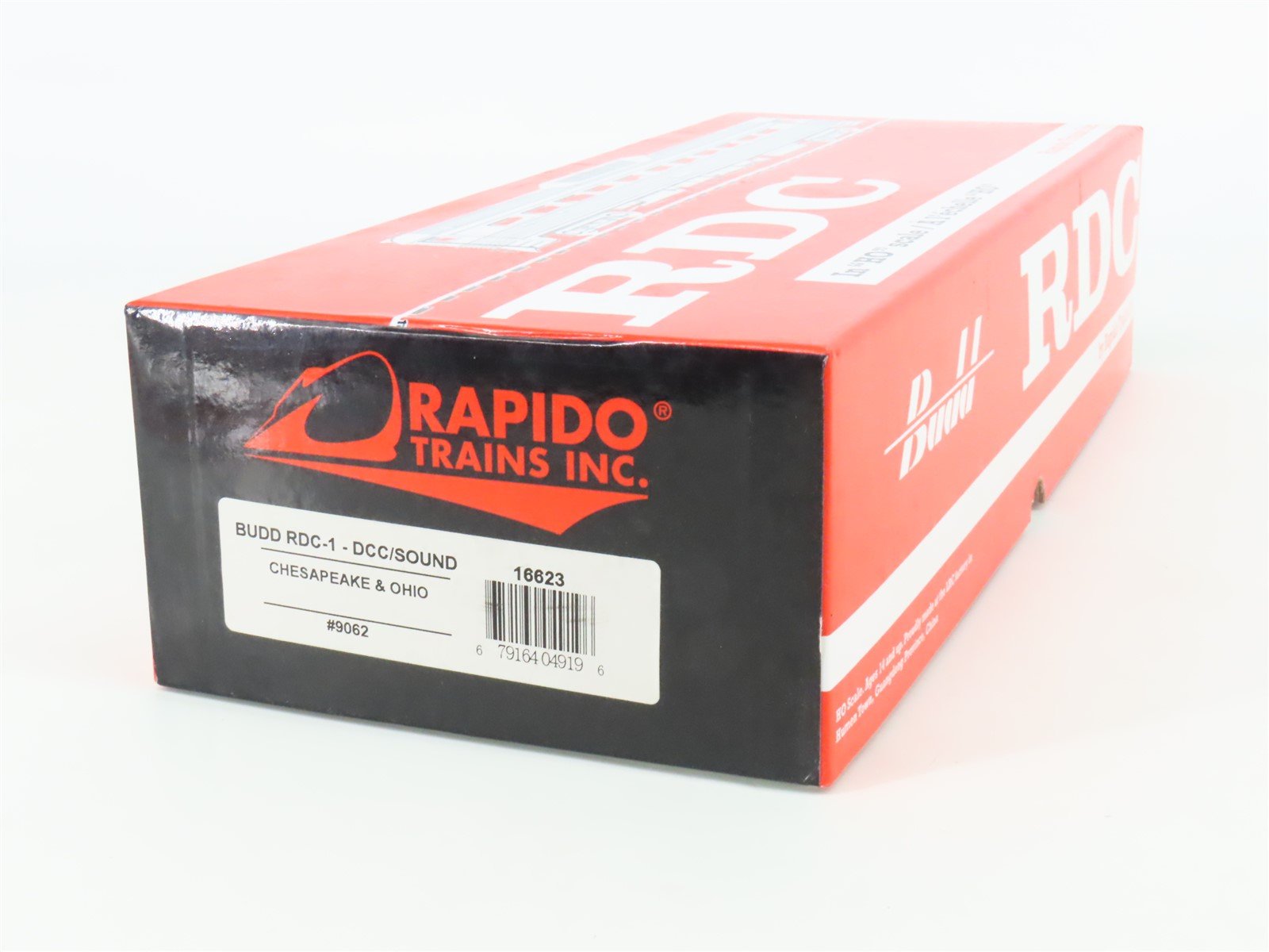 HO Scale Rapido 16623 C&O Railway Budd RDC-1 Diesel Railcar #9062 w/DCC & Sound