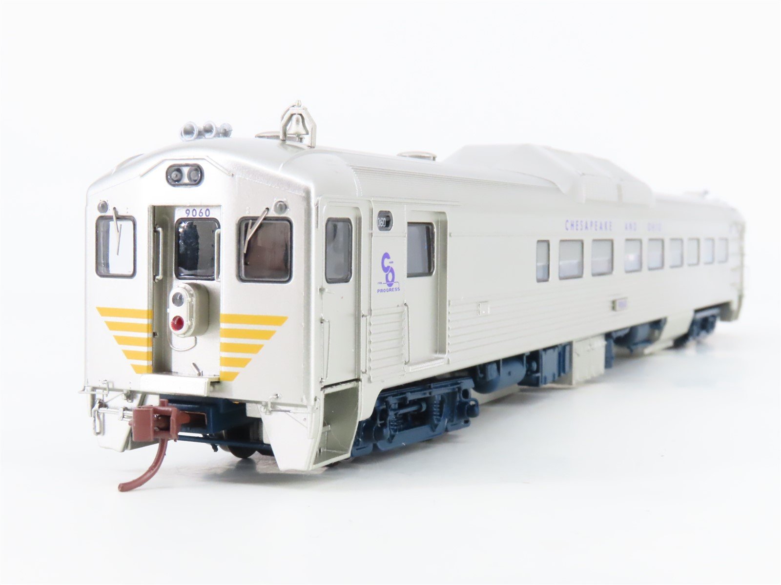 HO Scale Rapido 16624 C&O Railway Budd RDC-2 Diesel Railcar #9060 w/DCC & Sound
