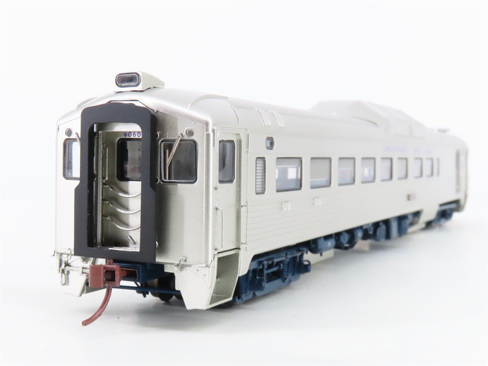 HO Scale Rapido 16624 C&O Railway Budd RDC-2 Diesel Railcar #9060 w/DCC & Sound