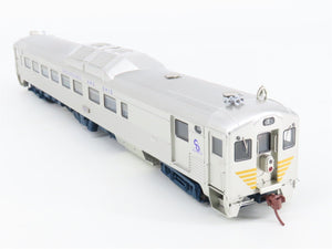 HO Scale Rapido 16624 C&O Railway Budd RDC-2 Diesel Railcar #9060 w/DCC & Sound