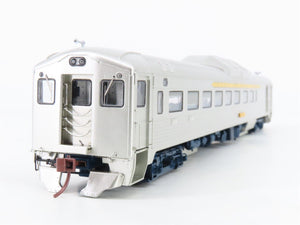 HO Scale Rapido 16659 CNW Railway Budd RDC-2 Diesel Railcar #9935 w/DCC & Sound