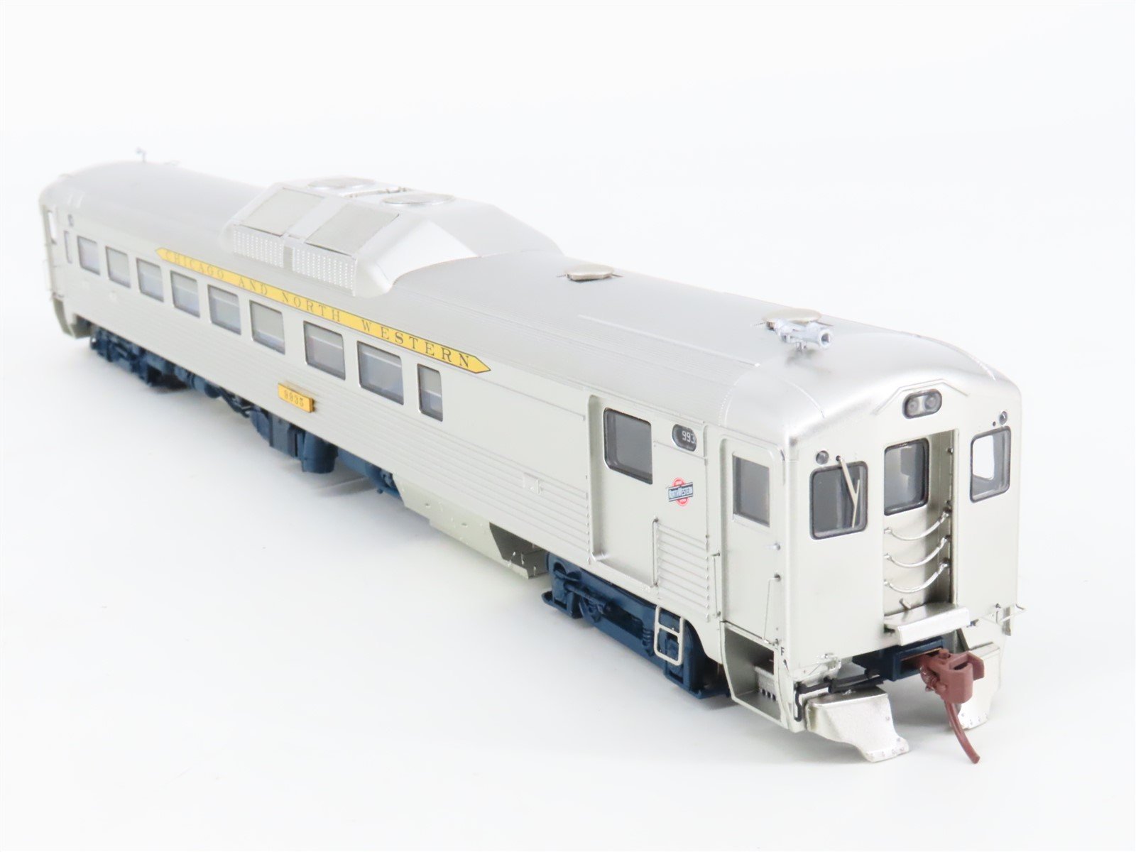 HO Scale Rapido 16659 CNW Railway Budd RDC-2 Diesel Railcar #9935 w/DCC & Sound