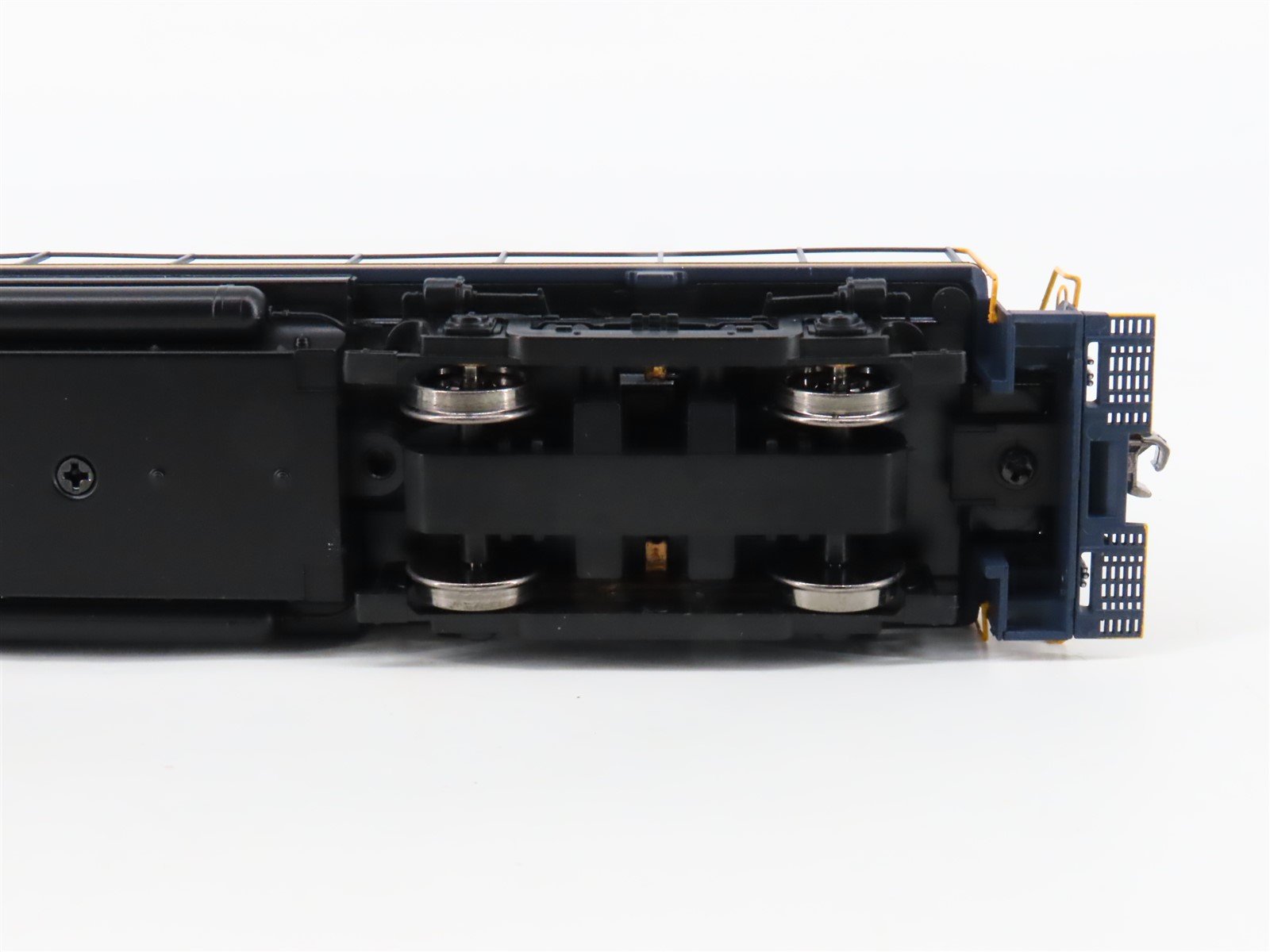 HO Scale Bowser 25195 C&O Chesapeake & Ohio RS3 Diesel Loco #5600 wDCC & Sound