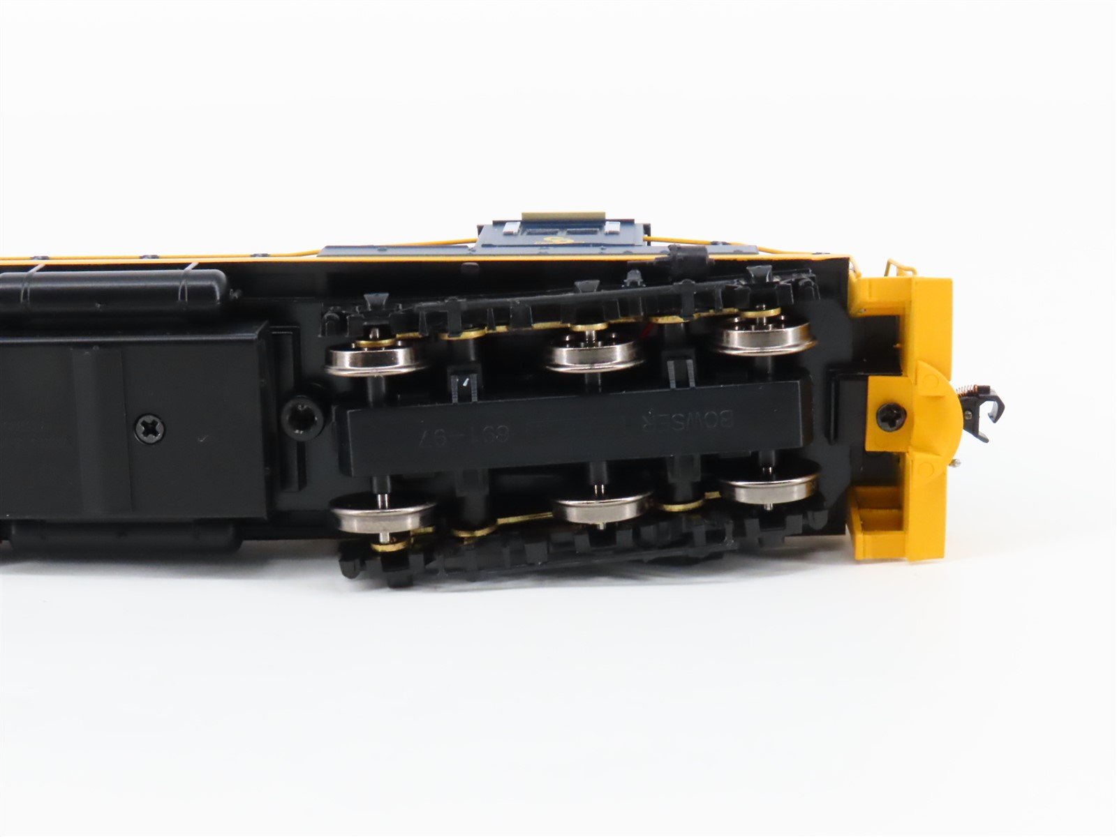 HO Scale Bowser 25084 C&O Chesapeake & Ohio AS616 Diesel Loco #2220 wDCC & Sound