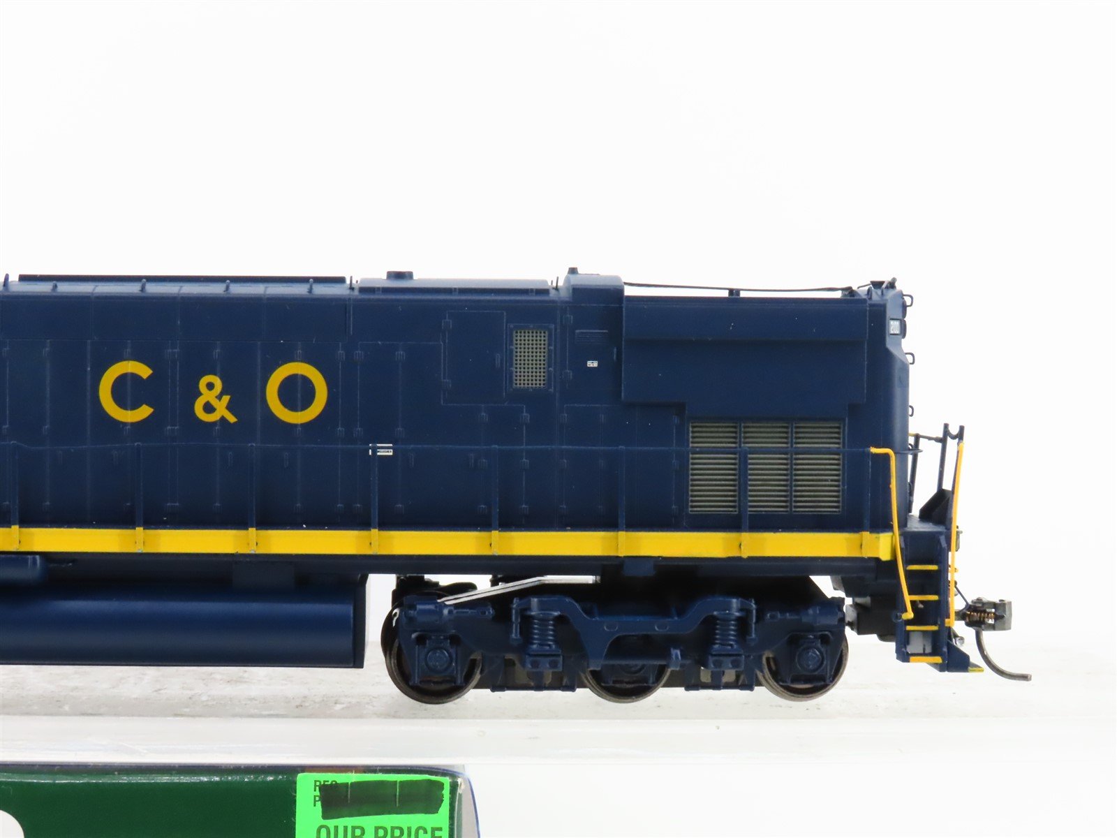 HO Scale Bowser 23793 C&O Chesapeake & Ohio C628 Diesel Loco #2100 wDCC & Sound