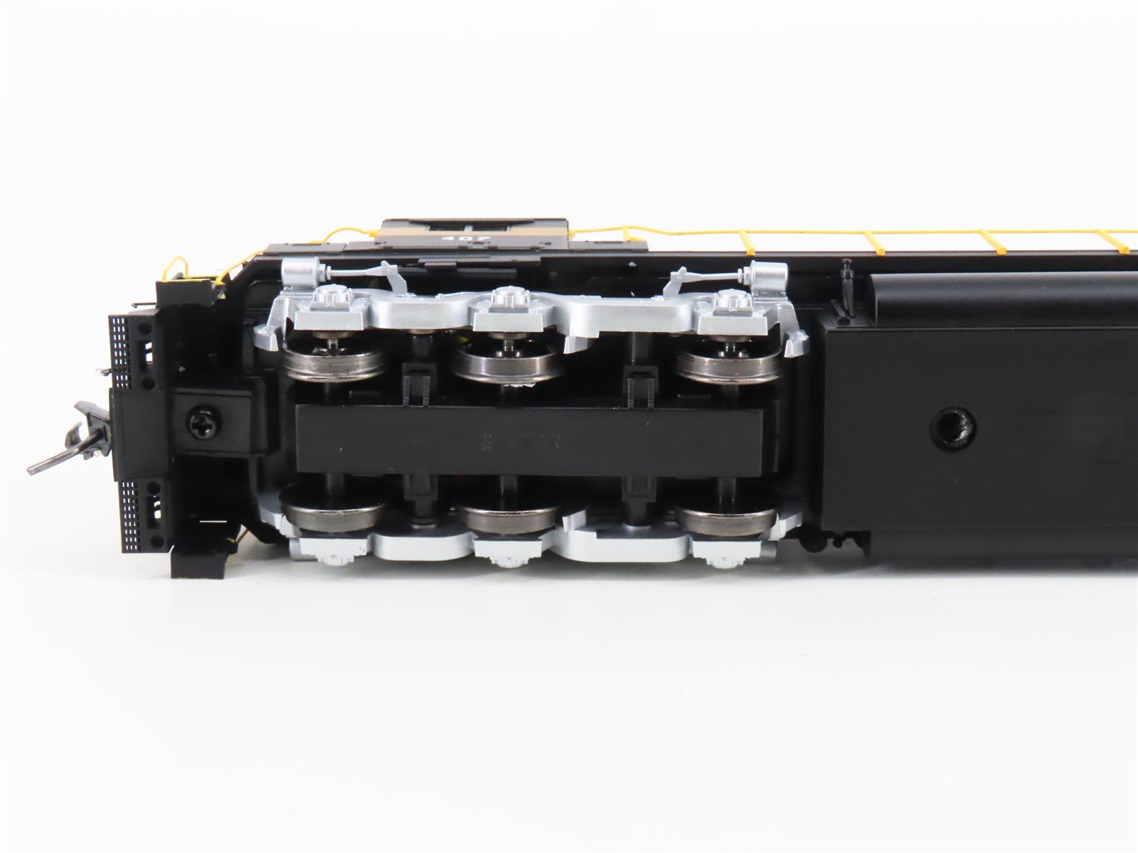 HO Scale Bowser 23991 Monon C628 Diesel Locomotive #407 wDCC & Sound