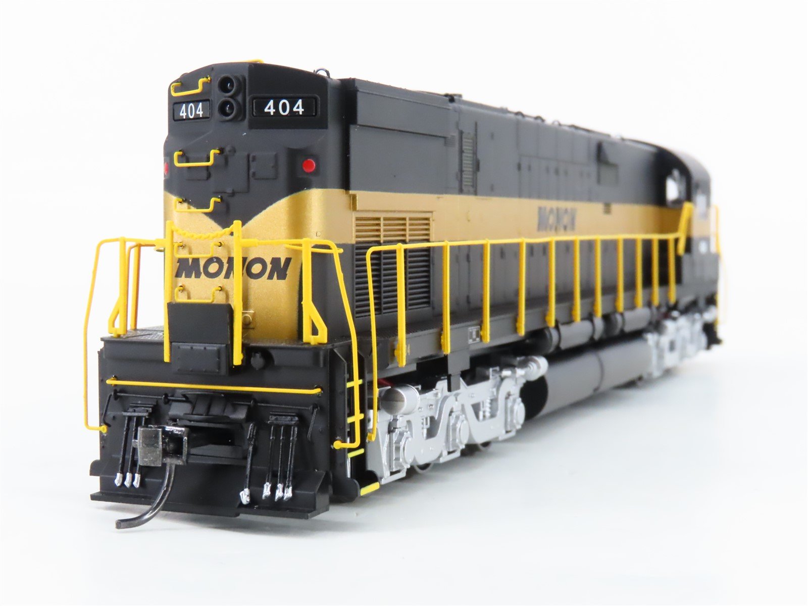 HO Scale Bowser 23990 Monon C628 Diesel Locomotive #404 wDCC & Sound