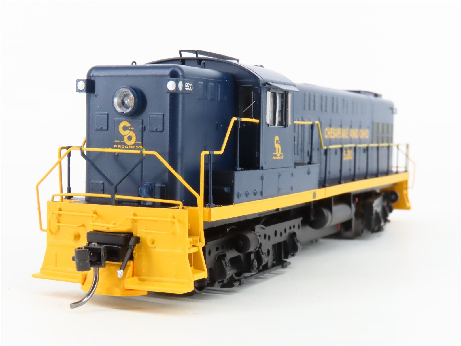 HO Scale Bowser 24357 C&O Railway DRS-6-6-1500 Diesel Loco #5530 wDCC & Sound