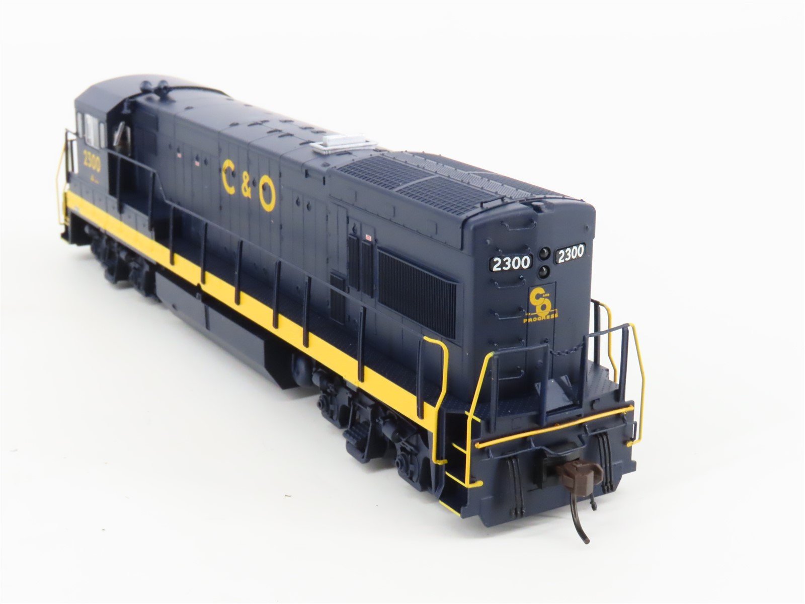 HO Scale Atlas 10002188 C&O Chesapeake & Ohio U23B Diesel #2300 w/ DCC & Sound