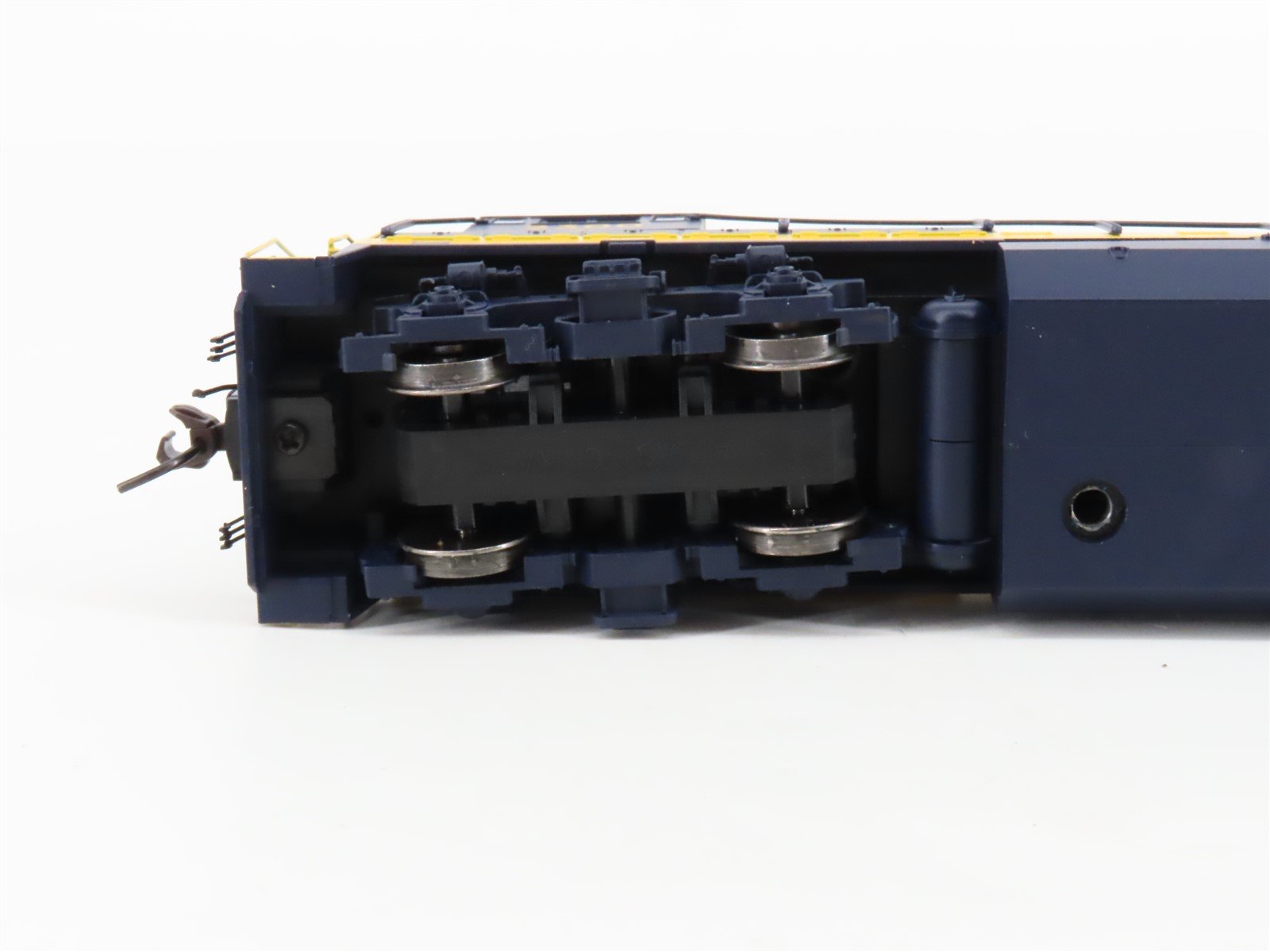 HO Scale Atlas 10002188 C&O Chesapeake & Ohio U23B Diesel #2300 w/ DCC & Sound